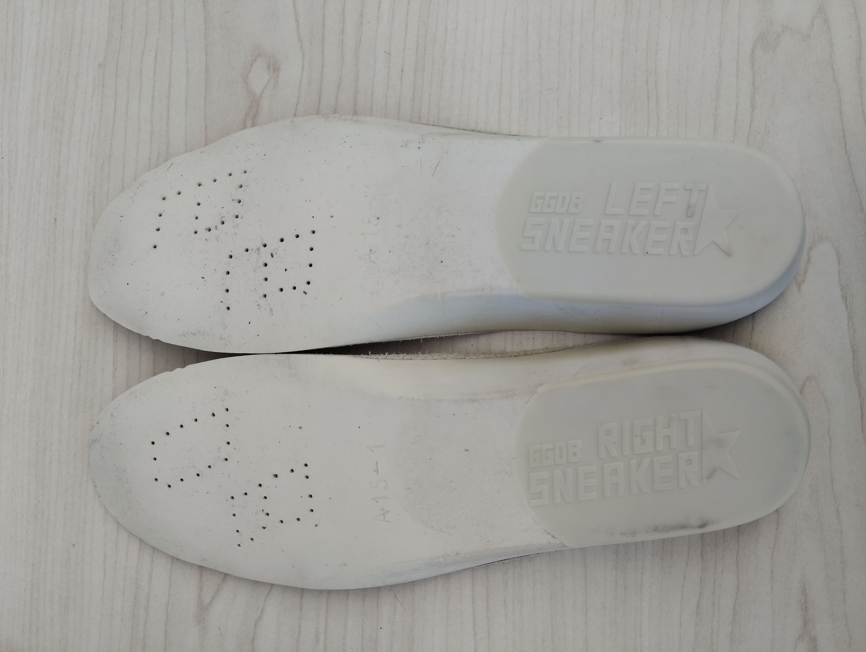 Golden Goose Golden Goose White Canvas Super Size US 9 / EU 42 - 12 Thumbnail