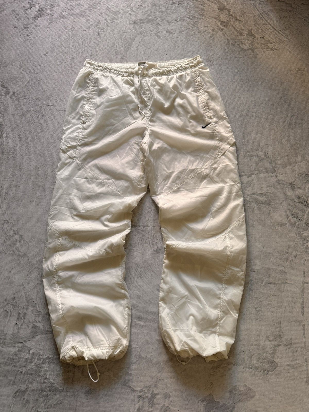 Nike × Vintage NIKE VINTAGE BASIC LOGO OVERSIZE BAGGY PANTS Size US 34 / EU 50 - 1 Thumbnail