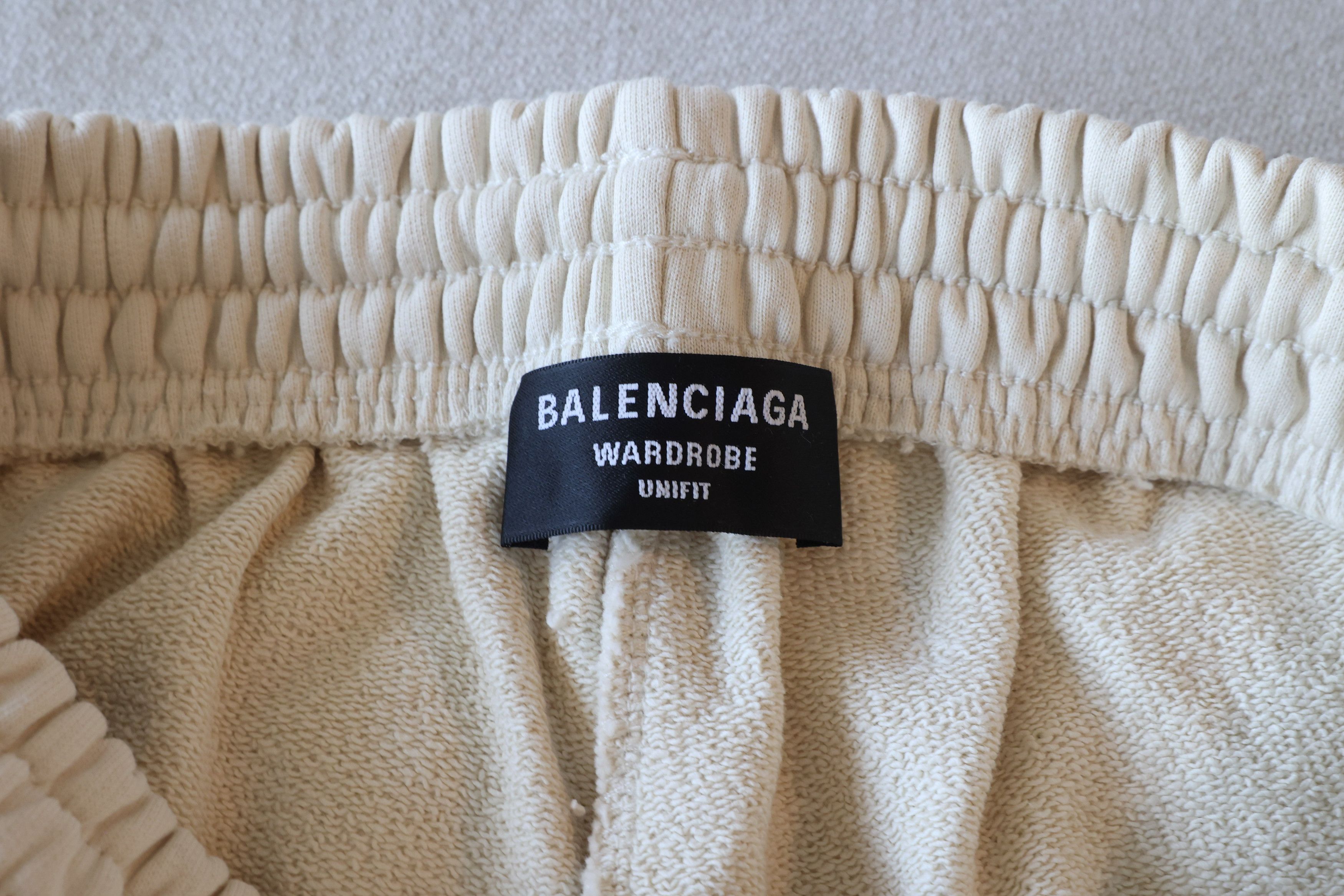 Balenciaga Balenciaga Political Campaign Shorts Size US 30 / EU 46 - 3 Thumbnail