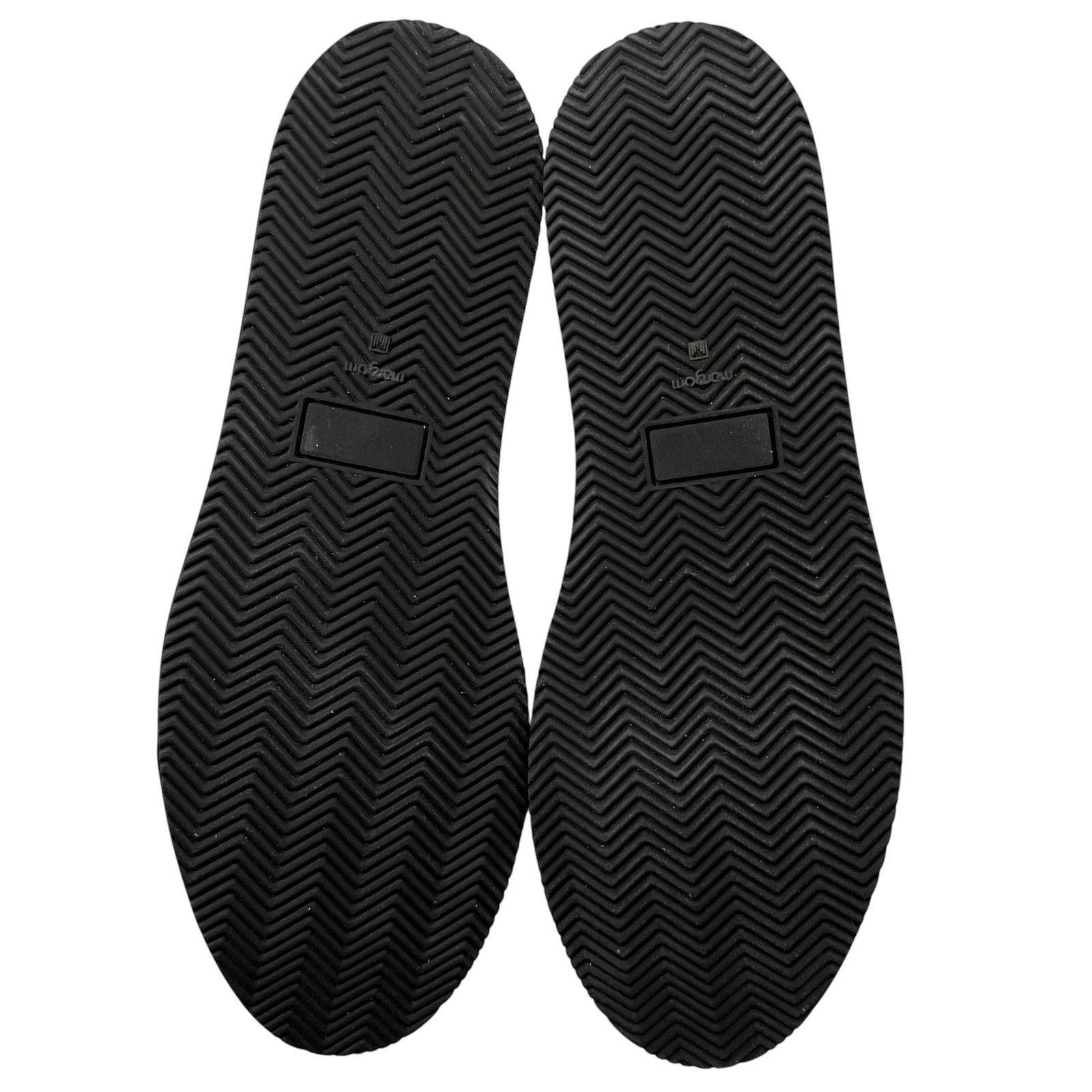 Common Projects Common Projects Four Hole Low Black Leather Sneakers EU42 Size US 9 / EU 42 - 6 Thumbnail
