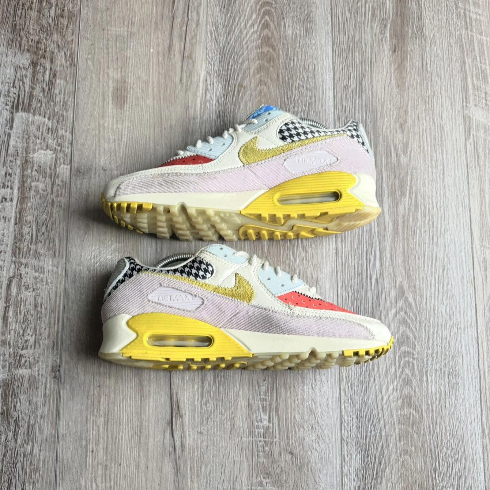 Nike NIKE • Air Max '90 Patchwork" (9M) Size US 9 / EU 42 - 3 Thumbnail