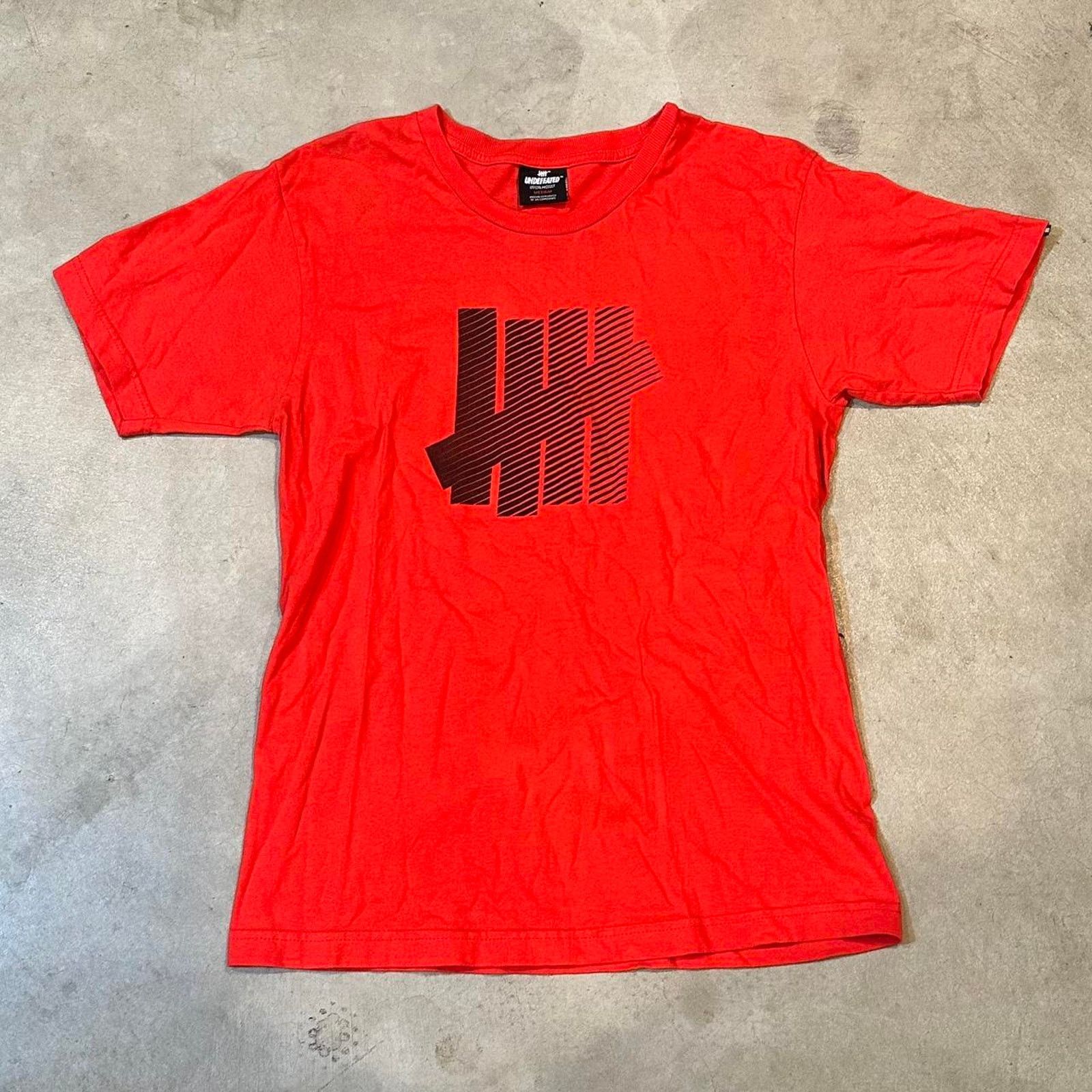 Undefeated Red Undefeated Shirt Size M Size US M / EU 48-50 / 2 - 1 Thumbnail