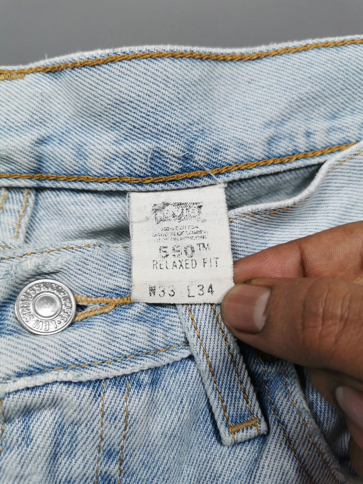 Levi's Vintage 90s Levis 550 Relaxed Fit Jeans Destroyed Grunge Size US 33 - 9 Thumbnail