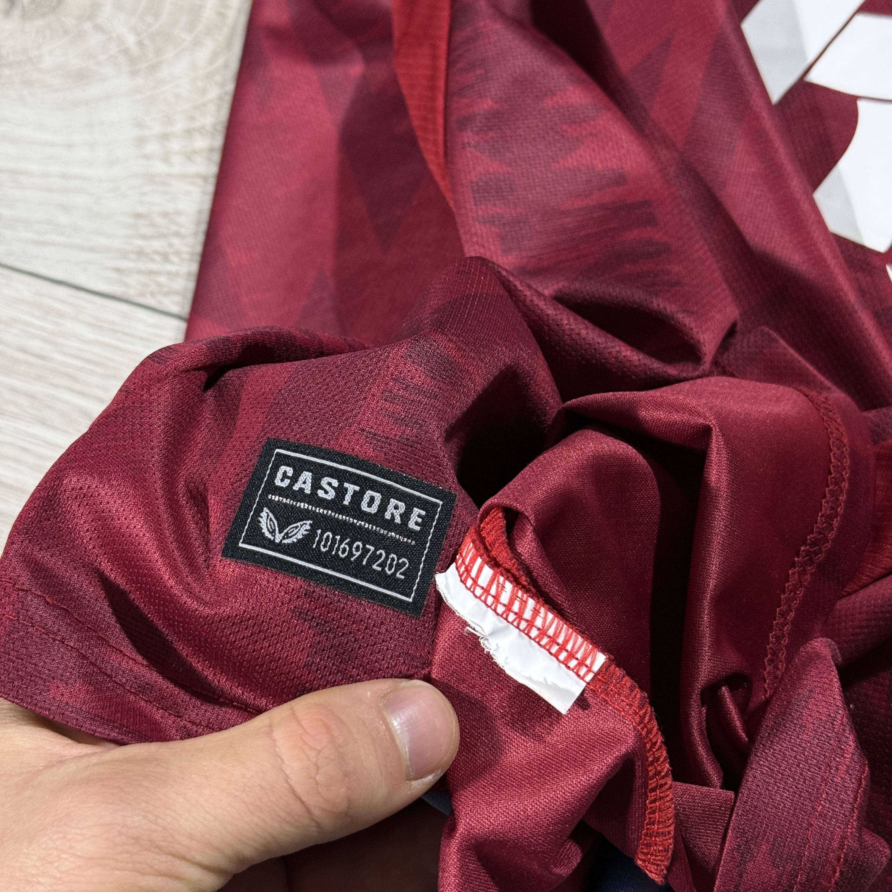 Castore Castore 2023-24 Aston Villa Home Football Jersey Size Fits L Size US L / EU 52-54 / 3 - 6 Thumbnail