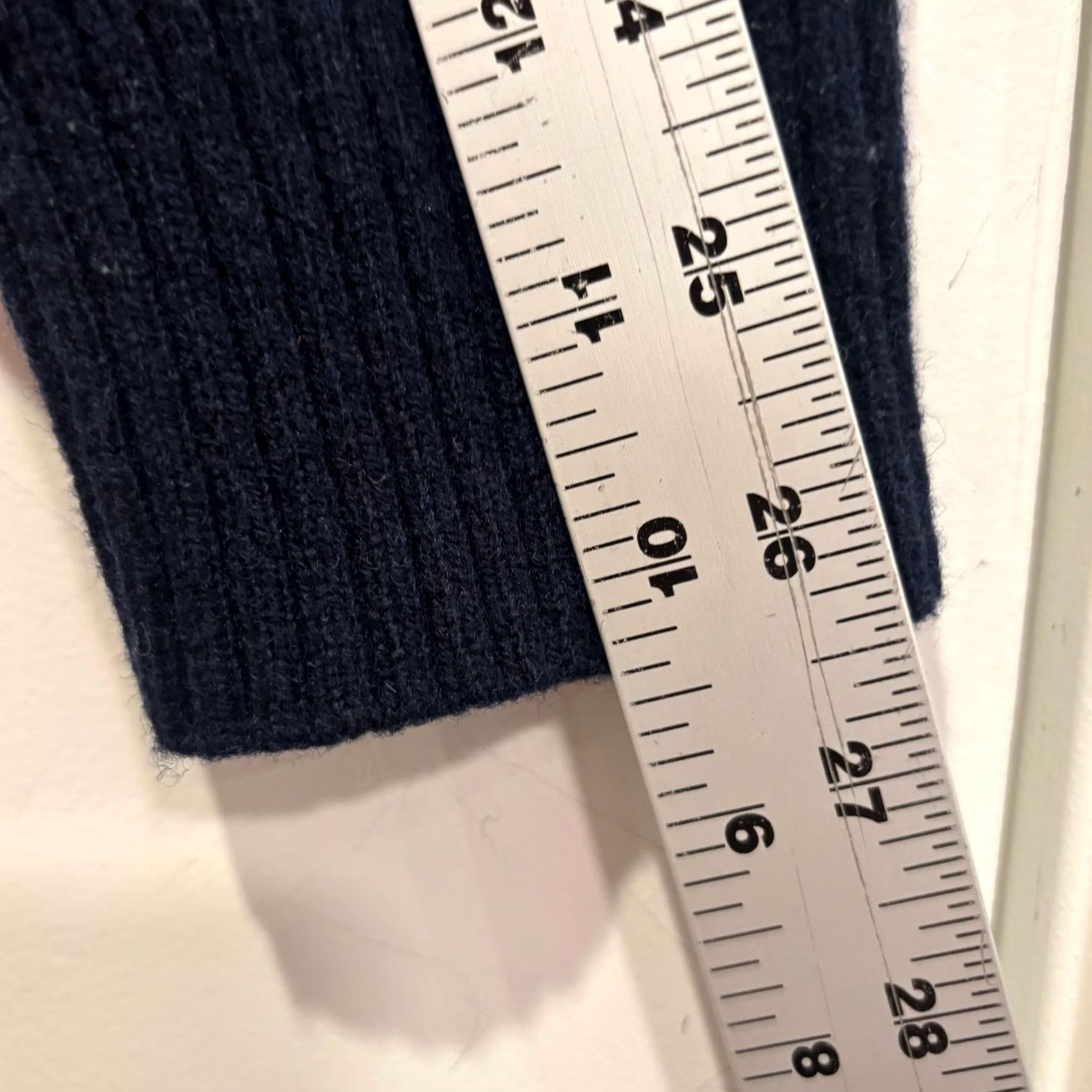 J.Crew J.Crew Mens Navy Blue L Sweater 100% Lambswool Crewneck Size US L / EU 52-54 / 3 - 7 Thumbnail