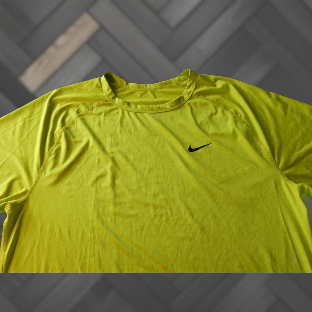 Nike Nike Men's T Shirt XL Size Size US XL / EU 56 / 4 - 1 Thumbnail