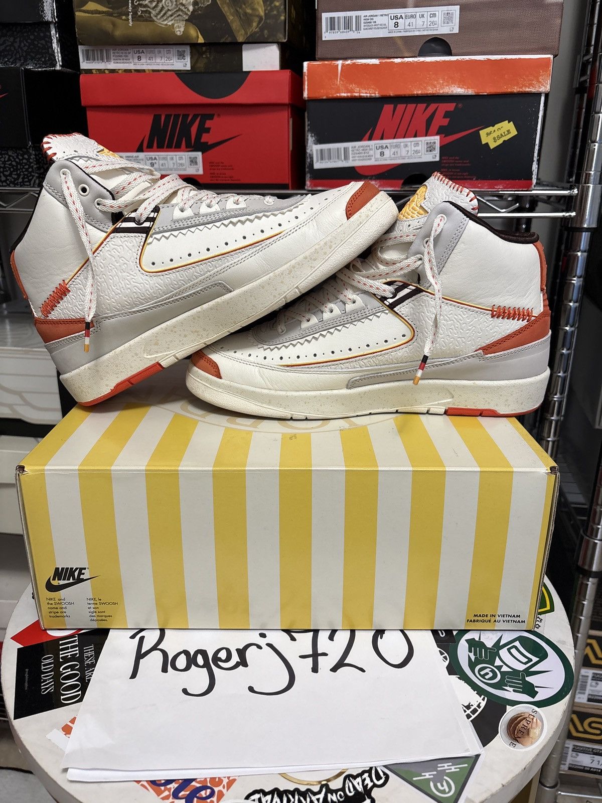 Jordan Brand Jordan 2 Maison Chateau Rogue Size US 8 / EU 41 - 4 Thumbnail