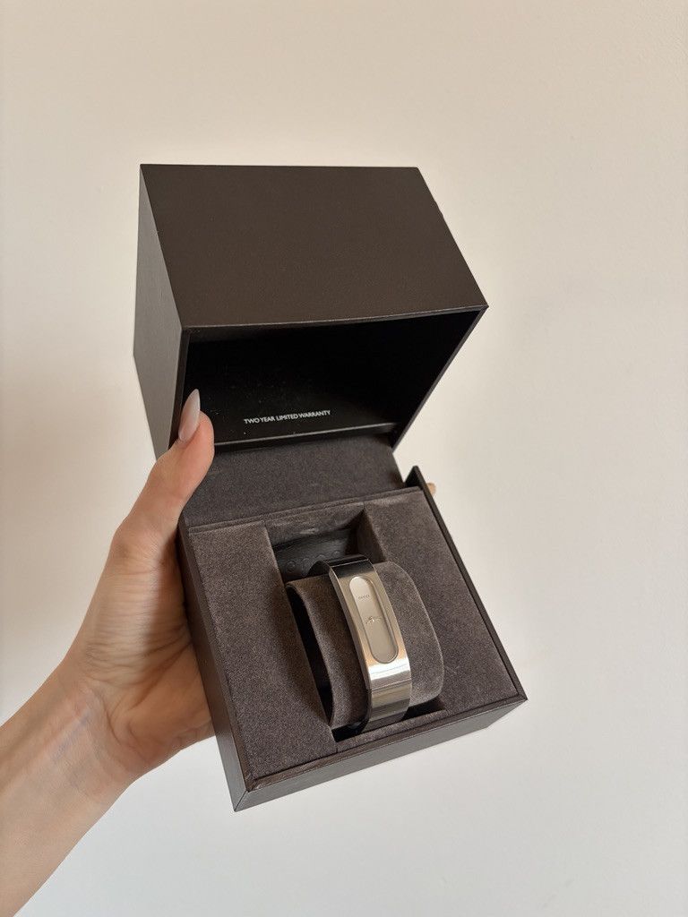 Gucci Gucci 2400S silver bangle watch Size ONE SIZE - 7 Thumbnail