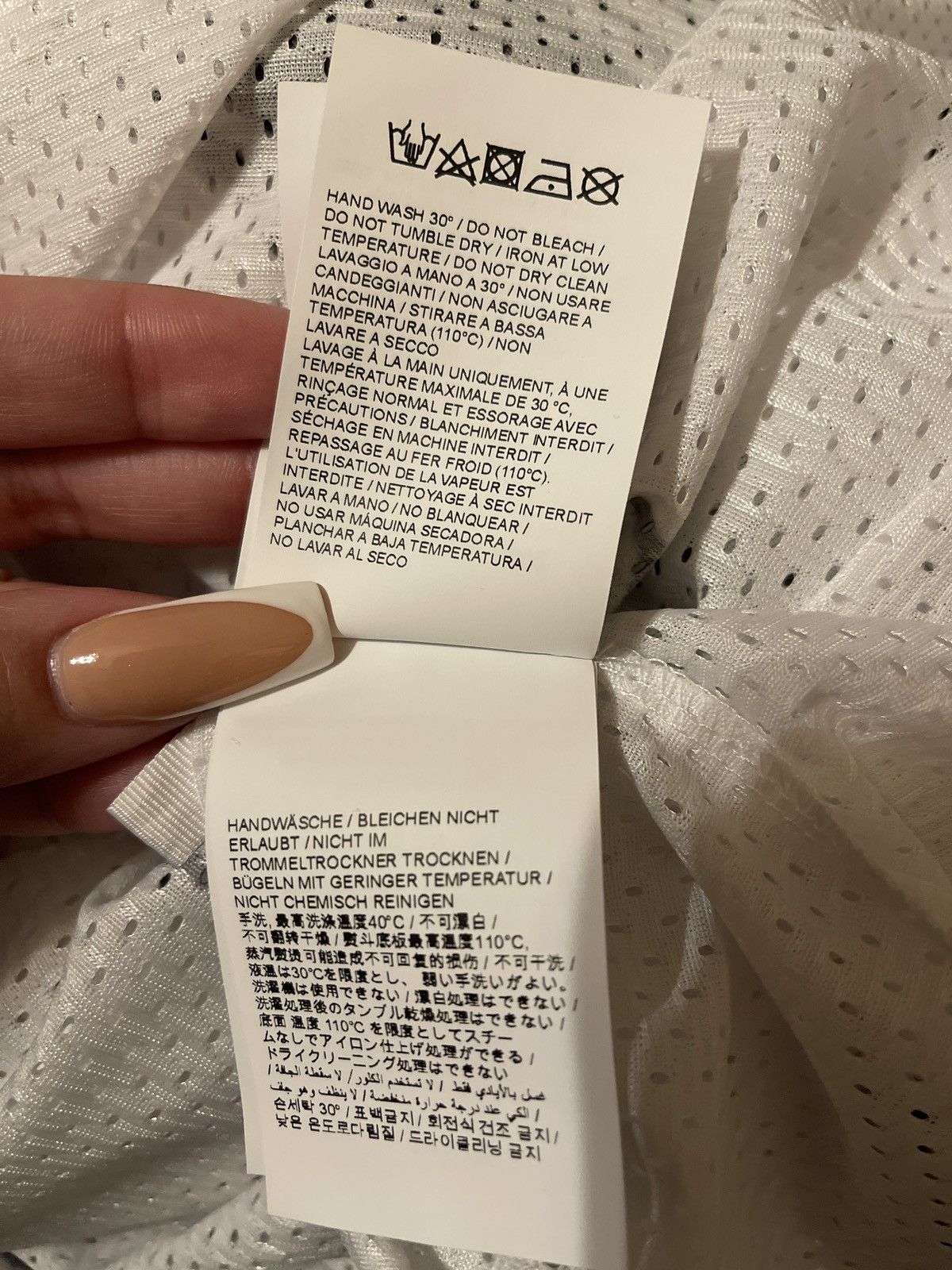 Off-White Off-White White and Gray Mesh Jersey Size US XL / EU 56 / 4 - 10 Thumbnail
