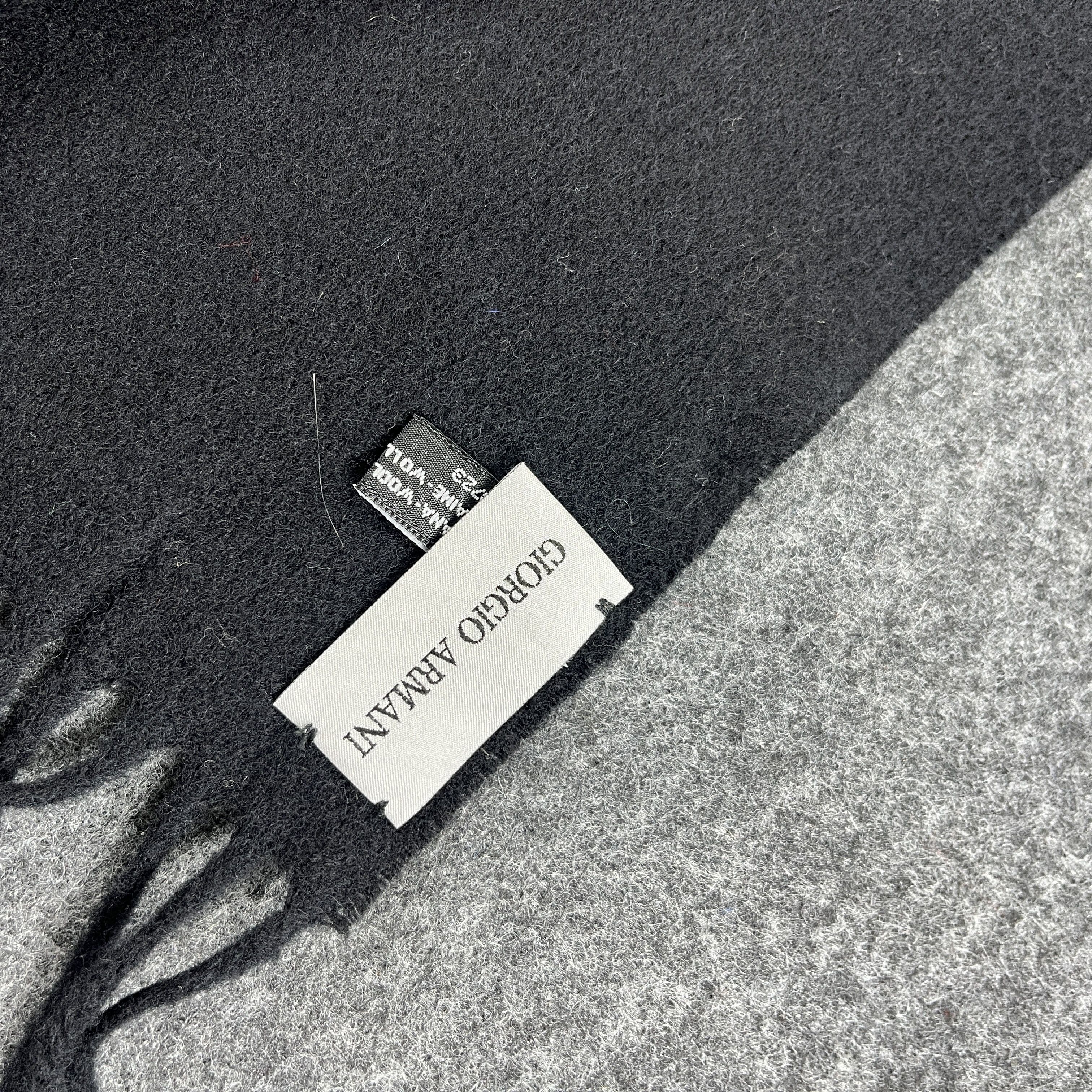 Giorgio Armani Giorgio Armani Scarf / Muffler / Neckwear T1344 Size ONE SIZE - 6 Thumbnail