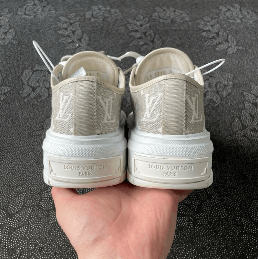 Louis Vuitton Louis Vuitton low-top shoes Size US 7 / IT 37 - 3 Thumbnail