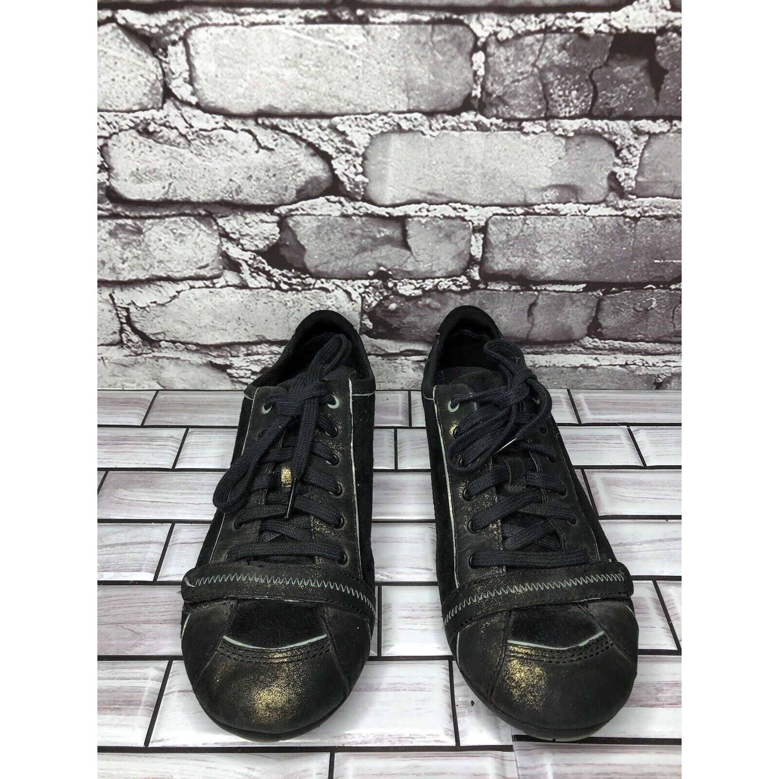Merrell Merrell Pirouette Black Suede Leather Gold Sparkle Athletic Size US 8 / IT 38 - 8 Thumbnail