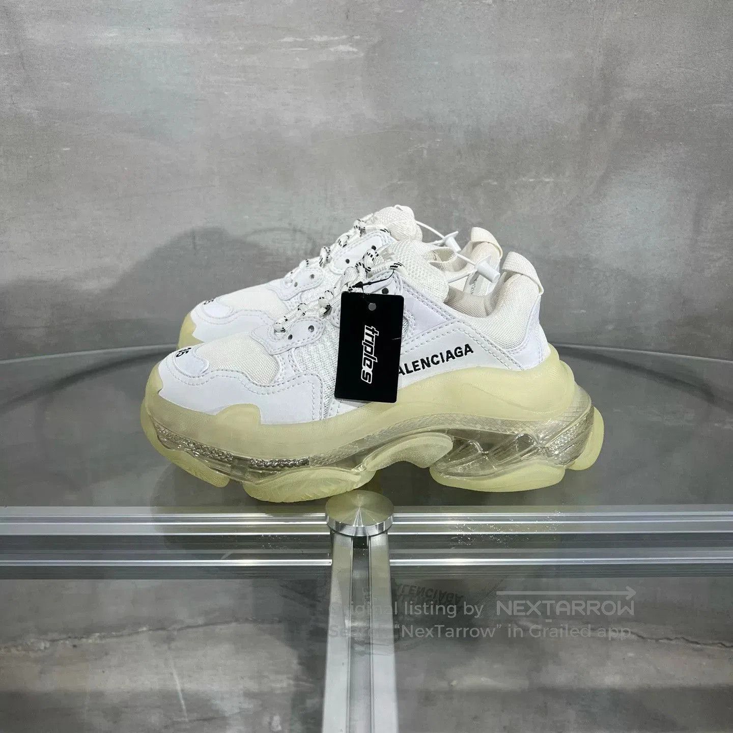 Balenciaga Balenciaga Triple S Clear Sole Sneakers Women. Size US 4 / IT 34 - 3 Thumbnail