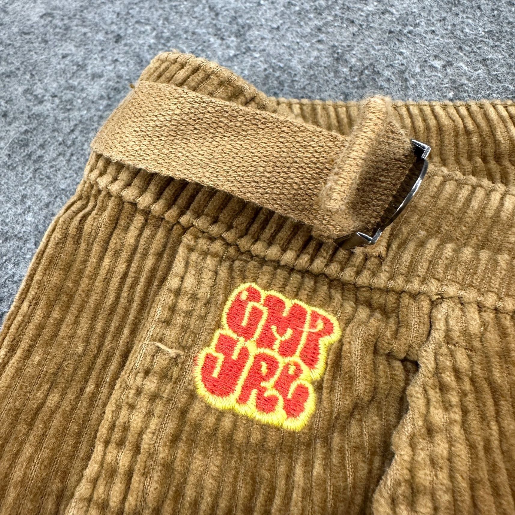 Empyre VINTAGE Empyre Pants Men 34x30 38x30 Brown Cargo Corduroy Cotton Baggy Skater Pockets Relaxed Straight 90s Mens Brown Cotton Corduroy Pants Size US 34 / EU 50 - 3 Thumbnail