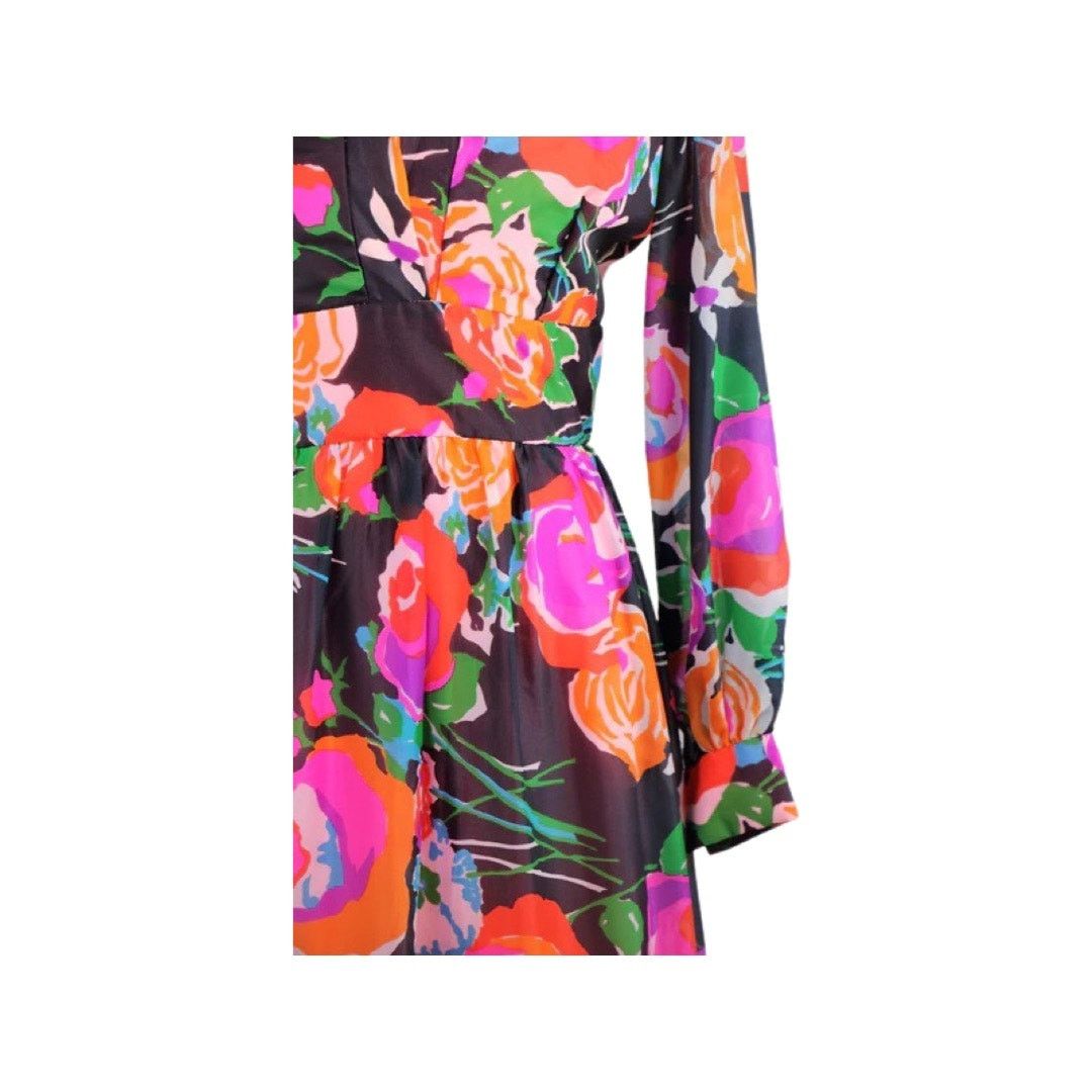 Vintage Vintage 1970s Chiffon Dark Floral Print Maxi Dress Medium Size M / US 6-8 / IT 42-44 - 2 Thumbnail