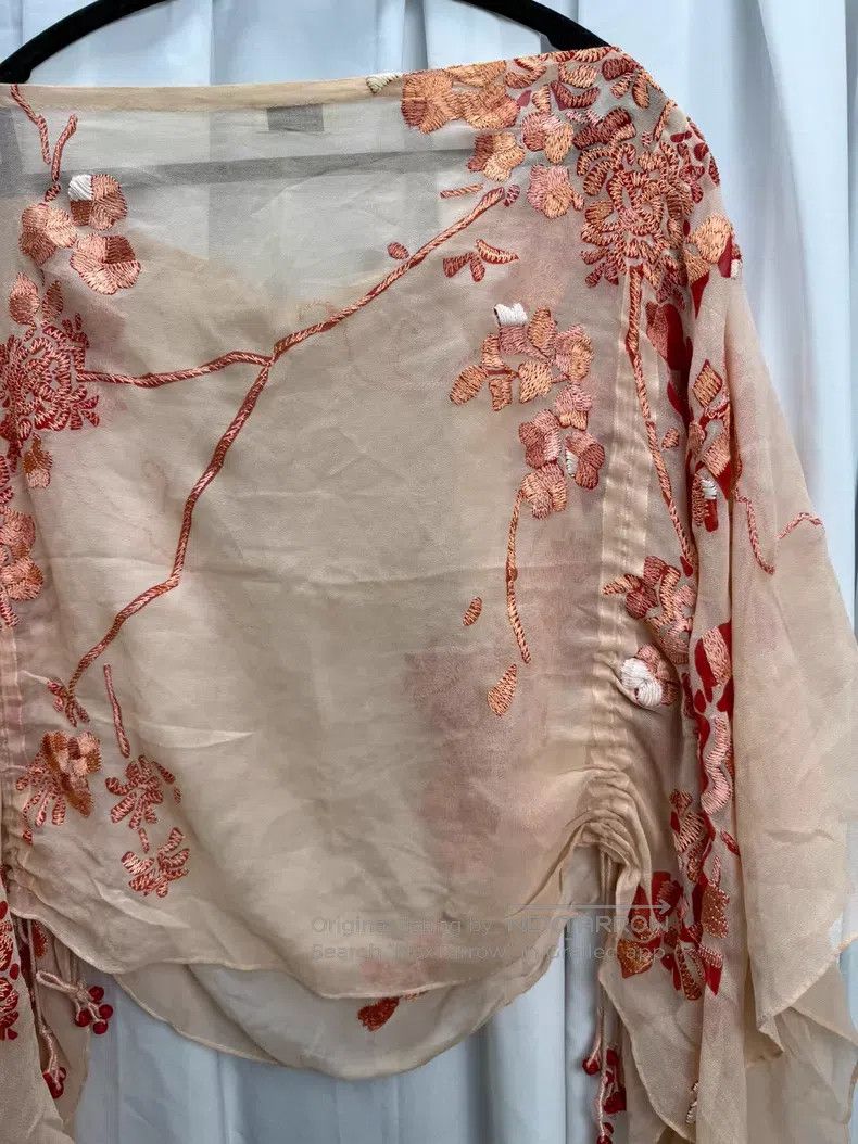 Dries Van Noten DRIES VAN NOTEN Embroidered Floral Silk Cape Size XS / US 0-2 / IT 36-38 - 7 Thumbnail