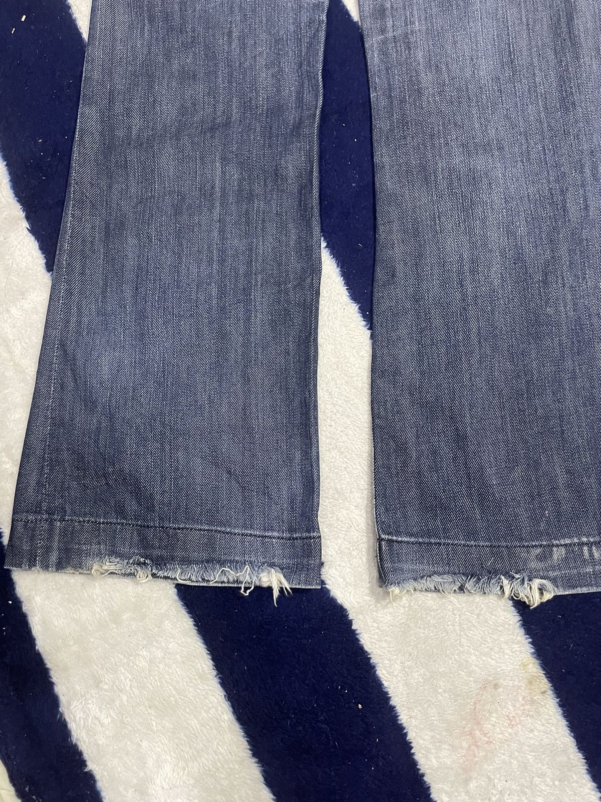 Other 7 For All Mankind Distressed Jeans (14) Size US 31 - 10 Thumbnail
