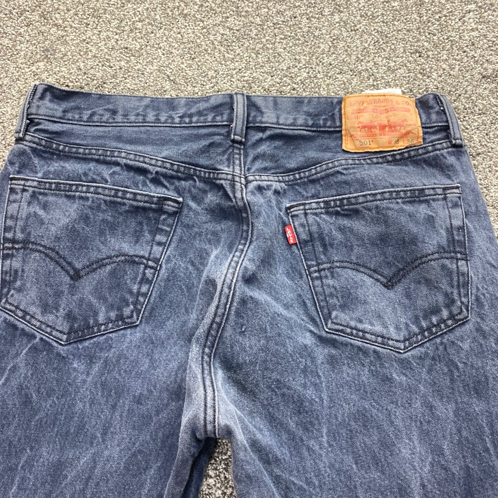 Levi's VINTAGE Levi's Jeans Mens 36X33 Dark Blue Denim 501 Button Fly Straight 90s Y2K Jeans Mens Regular Blue 501 Jeans Levi's 500 Series USA 80s 90s Size US 36 / EU 52 - 6 Thumbnail