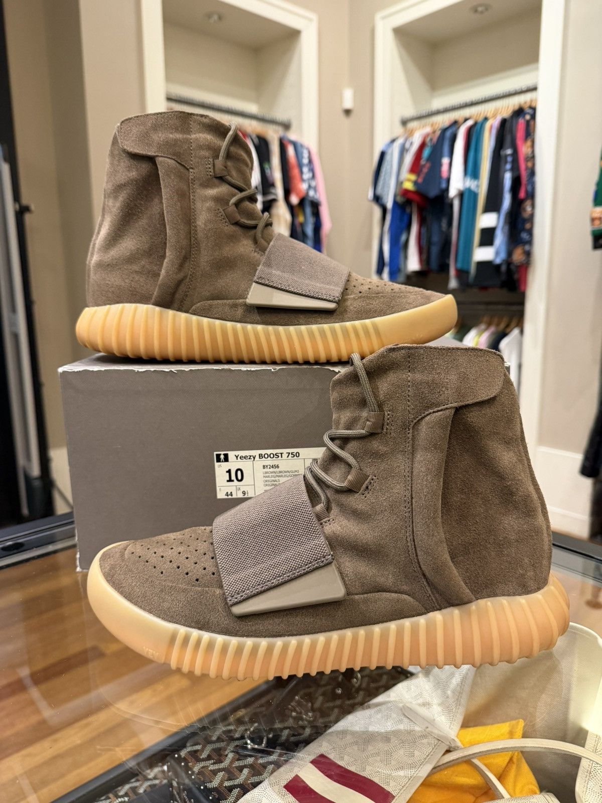 Adidas Yeezy Boost 750 ‘Chocolate’ Size US 10 / EU 43 - 1 Thumbnail