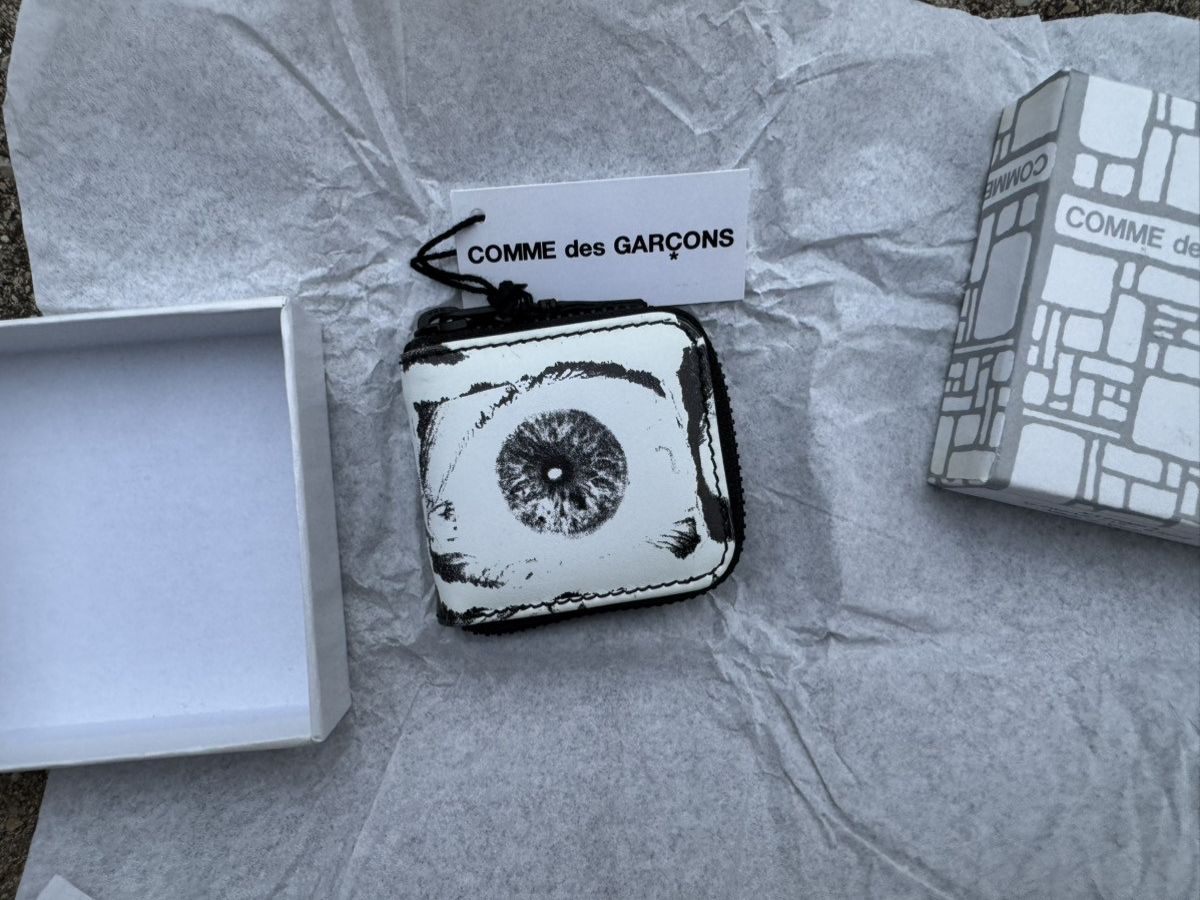 Supreme Comme Des Garcons Shirt White Small Eyes Coin Pouch