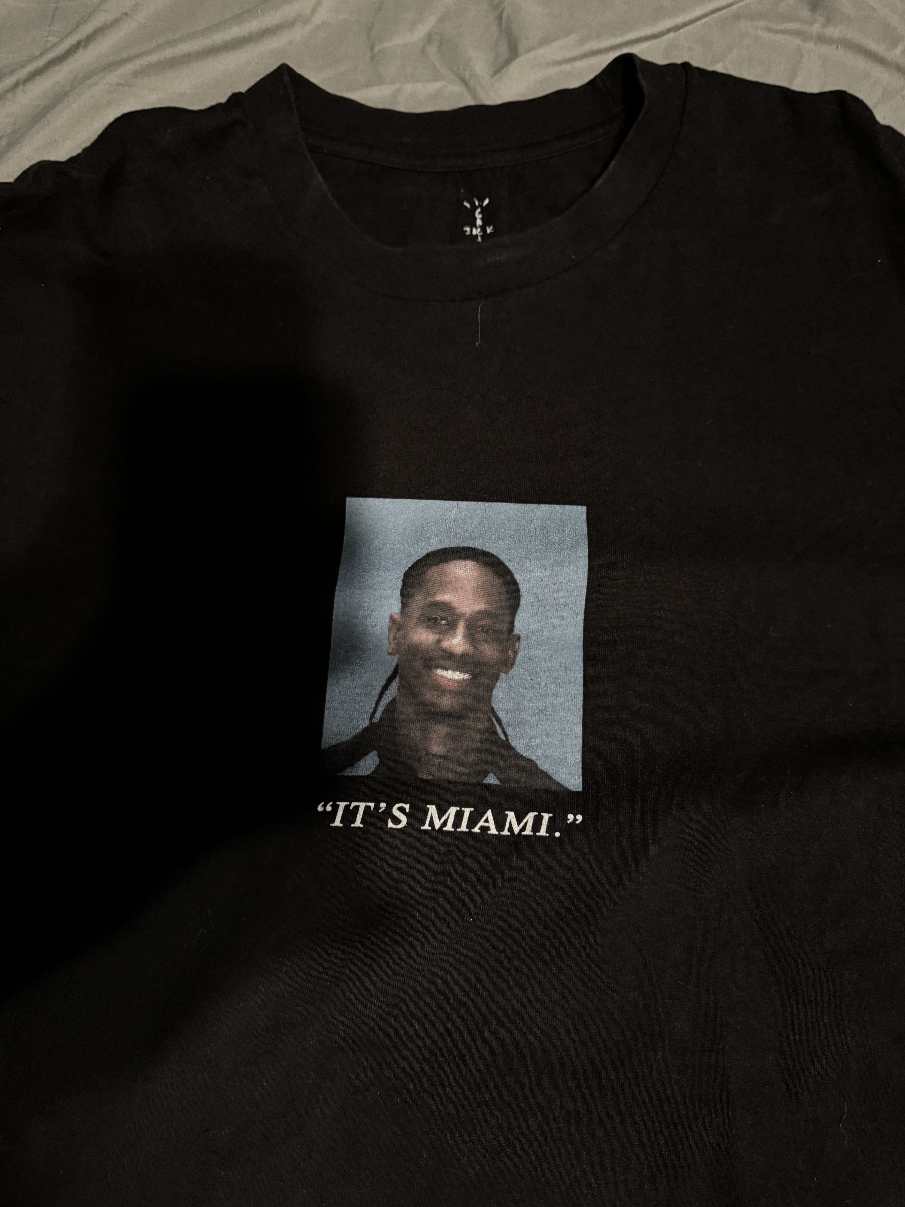 CACTUS JACK "ITS MIAMI" MUGSHOT TEE