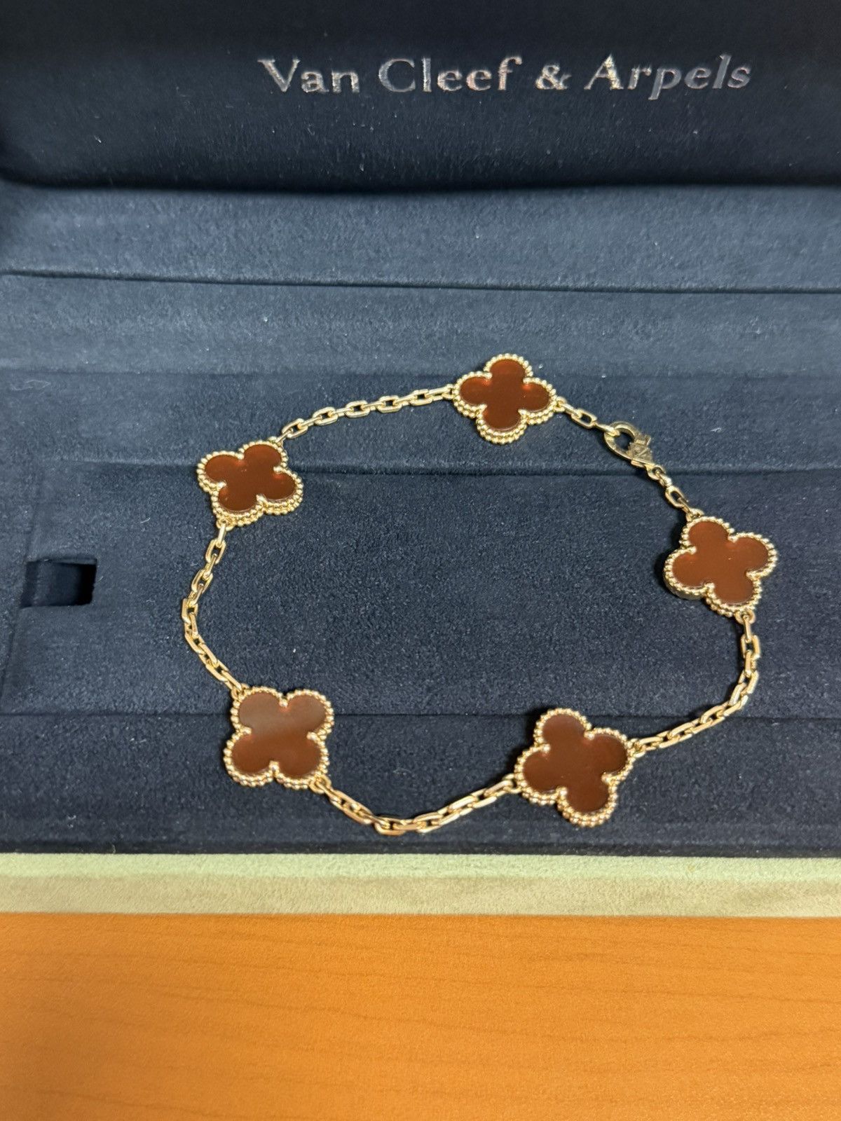Van Cleef & Arpels Van Cleef Vintage Alhambra 5-Motif Gold Carnelian Bracelet Size ONE SIZE - 2 Thumbnail
