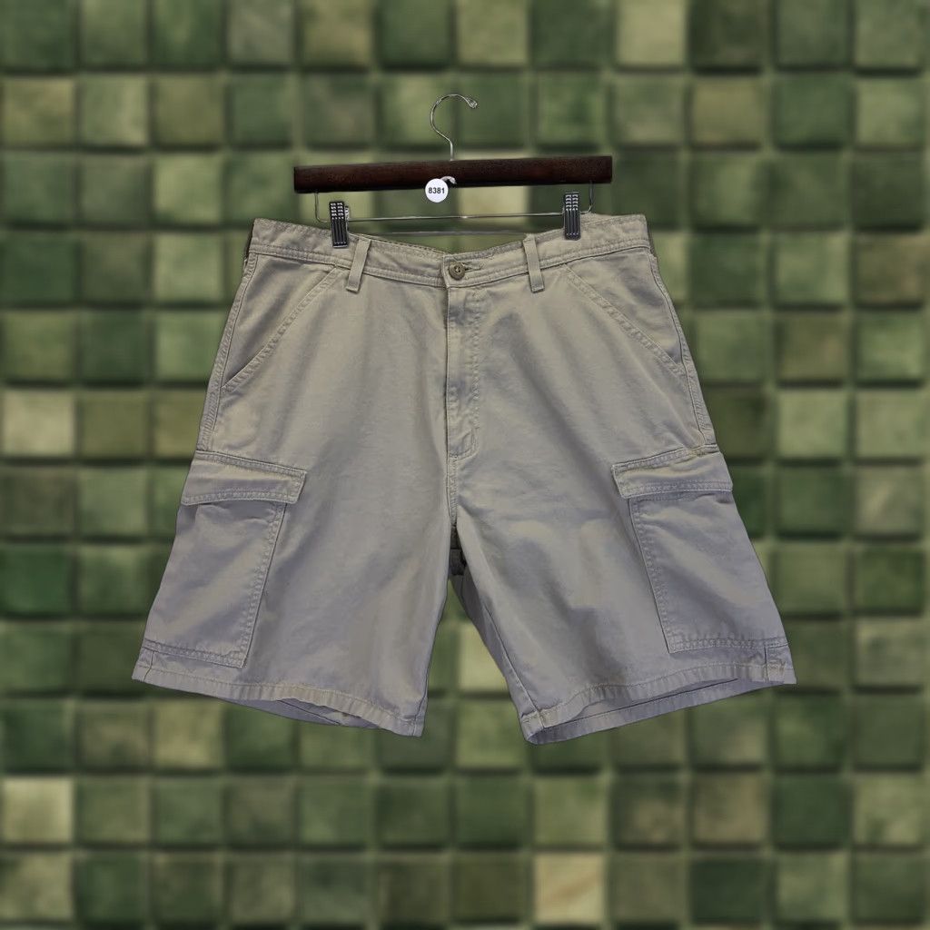 Polo Ralph Lauren VINTAGE Polo Ralph Lauren Mens Cargo Shorts Beige Cotton Khaki 36-38 81 Size US M / EU 48-50 / 2 - 1 Thumbnail