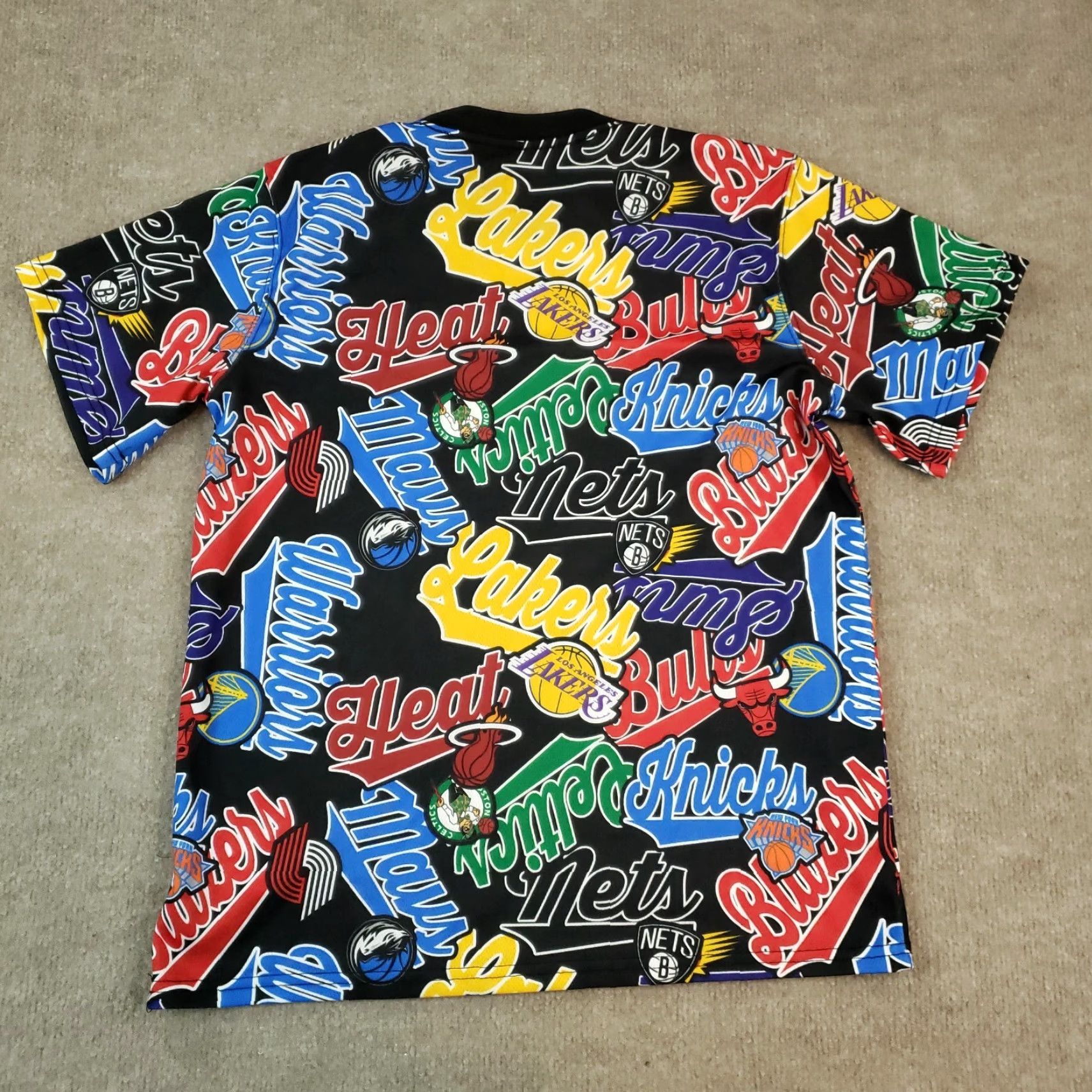 NBA NBA Boys T-Shirt Large Black Crew Neck Short Sleeve Teams Size US L / EU 52-54 / 3 - 7 Thumbnail
