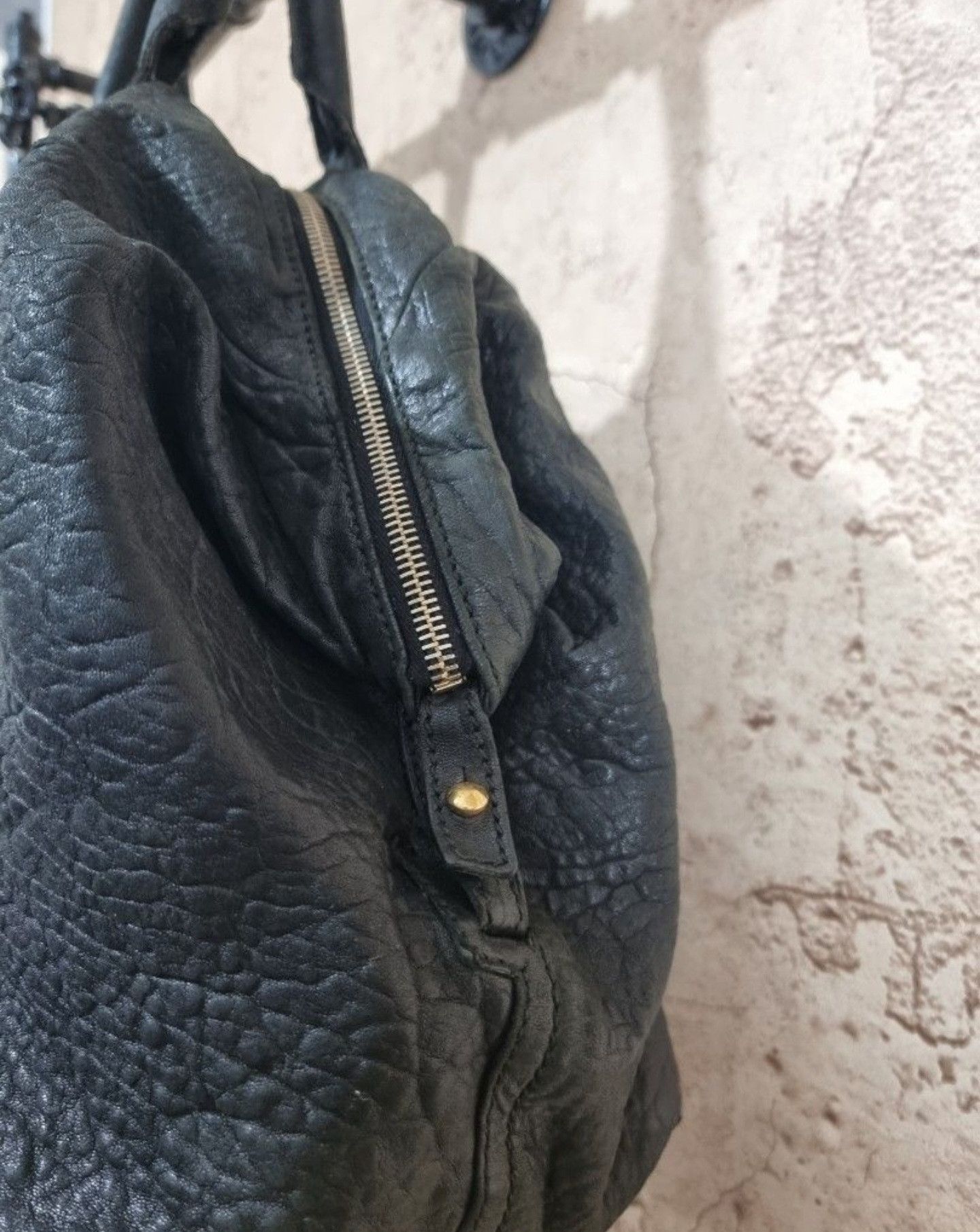 Yves Saint Laurent Yves Saint Laurent Easy Lambskin Leather Big Y bag Size ONE SIZE - 2 Thumbnail