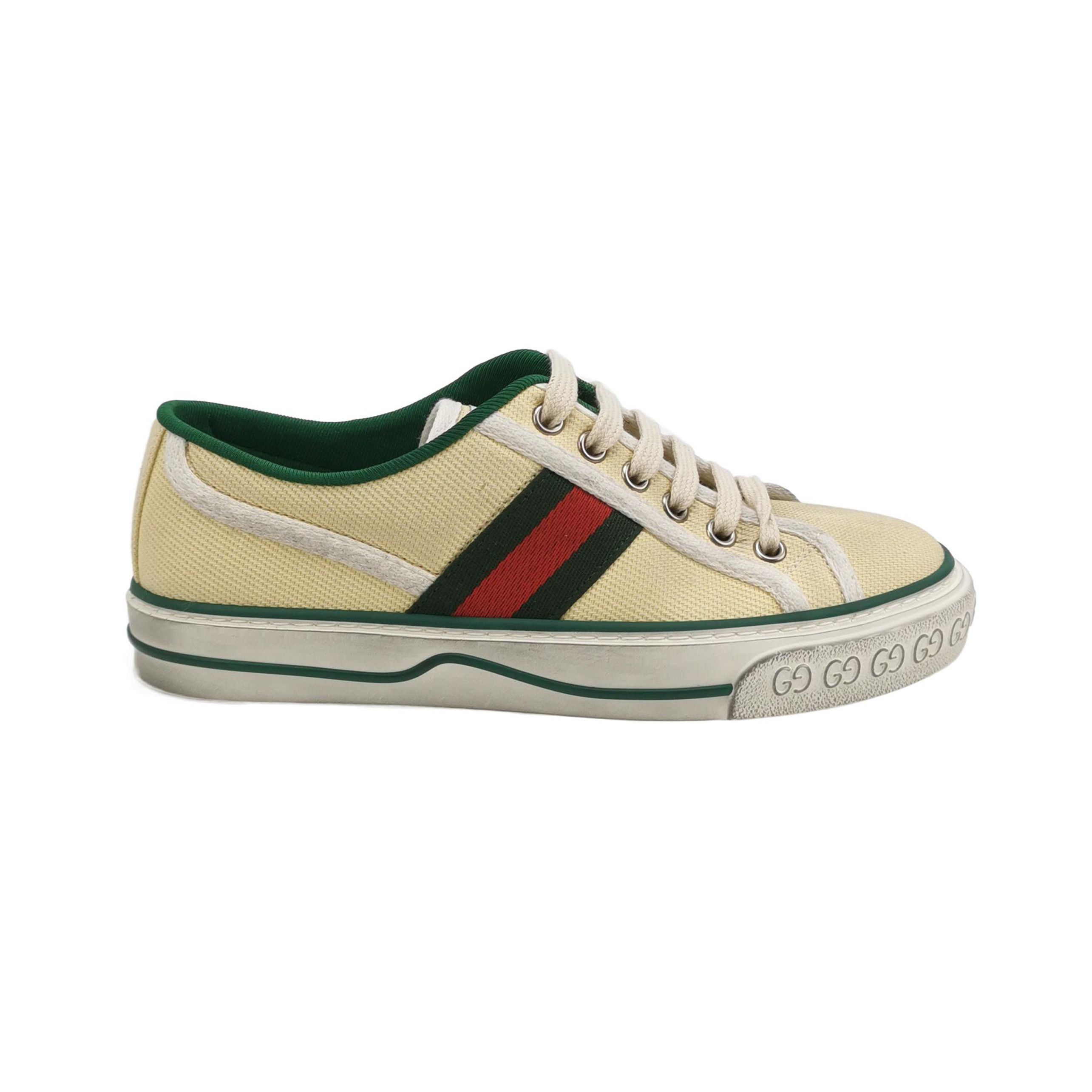 Gucci Gucci Women 5 Lowtop Sneakers Size US 5 / IT 35 - 1 Thumbnail