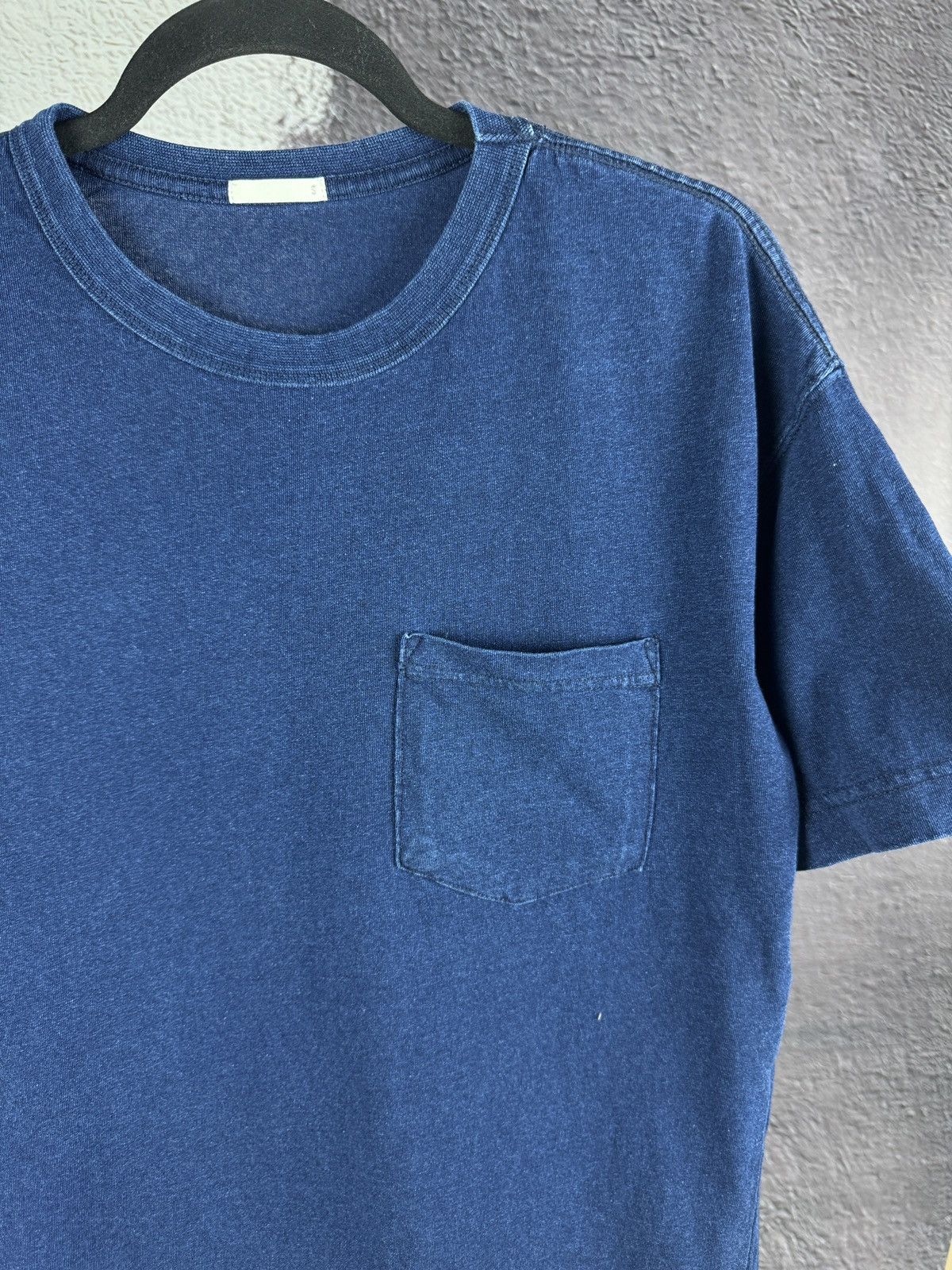 GU × Japanese Brand GU basic blue pocket tee shirt Size US S / EU 44-46 / 1 - 4 Thumbnail