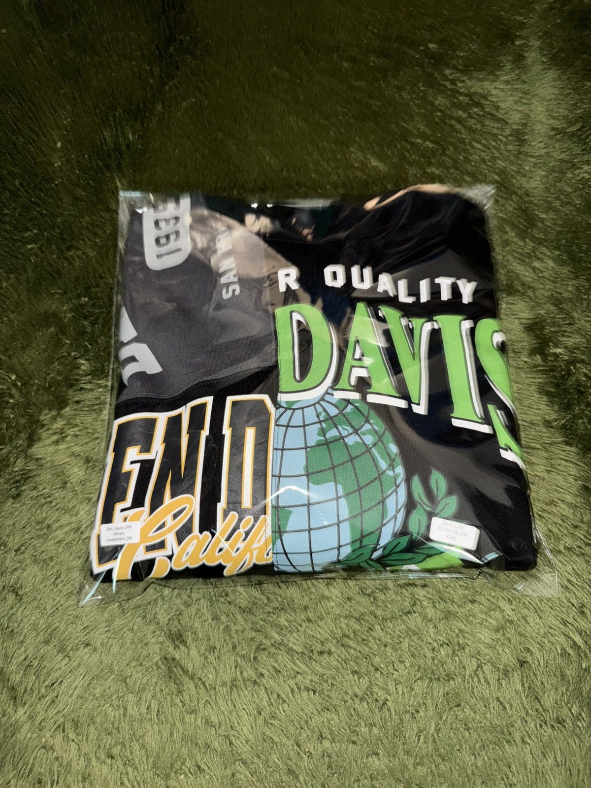 Ben Davis [M] Ben Davis Japan Exclusive Graphic Mixed Sweatshirt Size US M / EU 48-50 / 2 - 12 Thumbnail