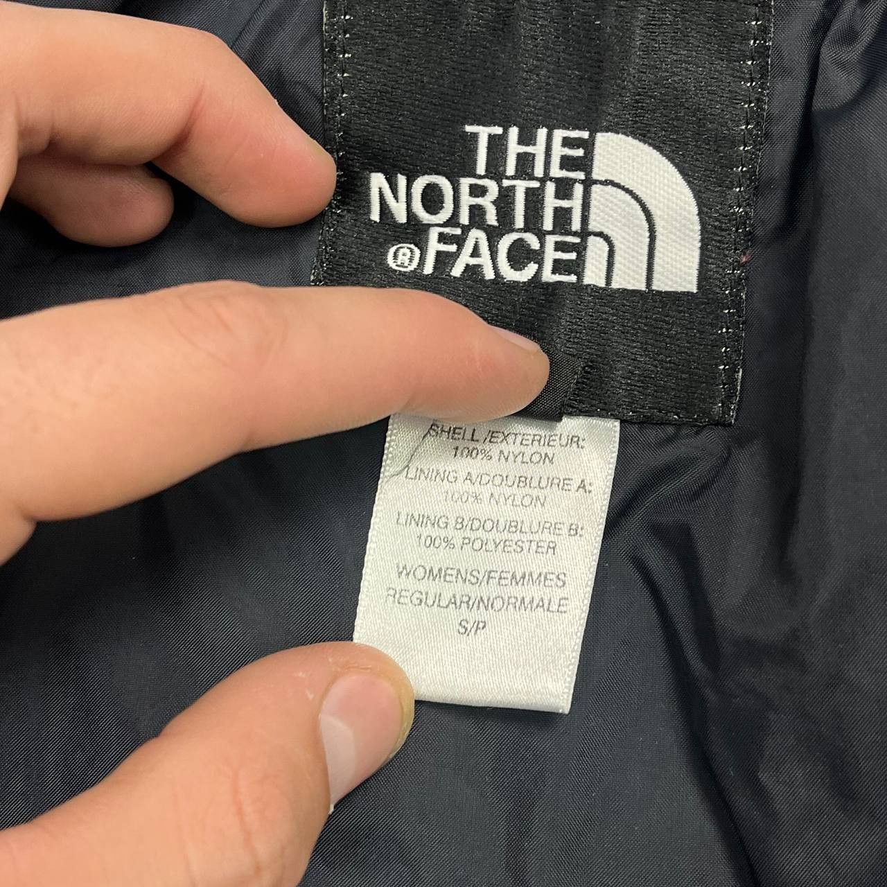 The North Face Vintage Womens The North Face HyVent Jacket Size S Size S / US 4 / IT 40 - 12 Thumbnail