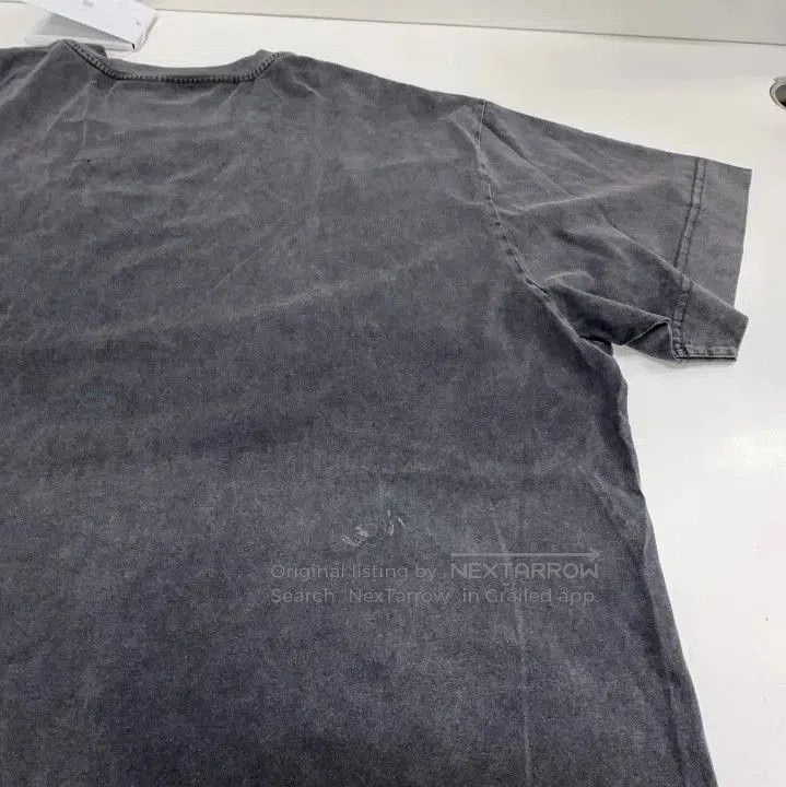 Givenchy Givenchy FW22 Logo Print Crewneck Short-Sleeve T-Shirt. Size US S / EU 44-46 / 1 - 9 Thumbnail