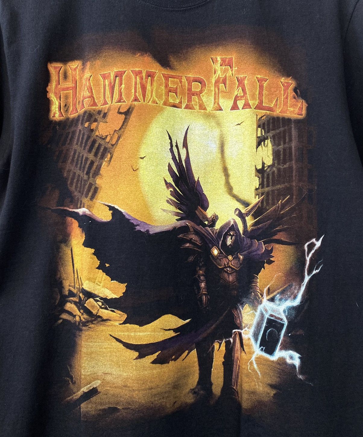Band Tees × Vintage Vintage 2000s HAMMERFALL No Sacrifice, No Victory Tee Size US L / EU 52-54 / 3 - 5 Thumbnail
