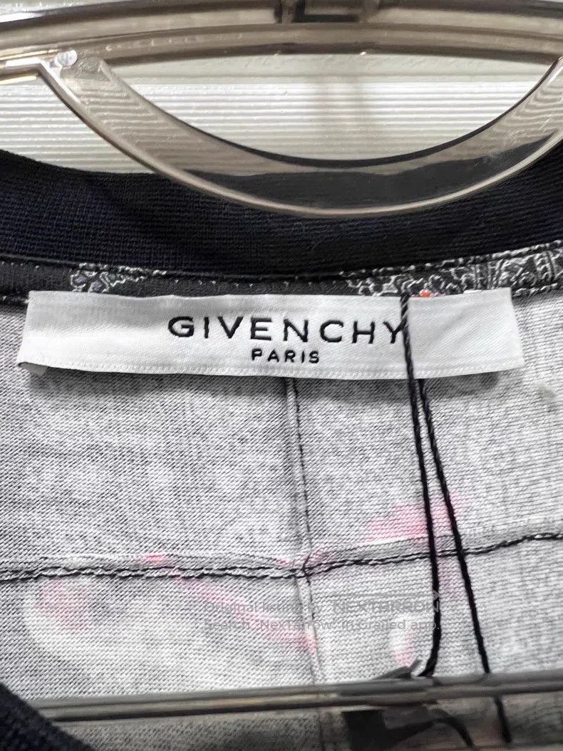 Givenchy Givenchy Slip-On Casual White Sneakers Size US L / EU 52-54 / 3 - 3 Thumbnail