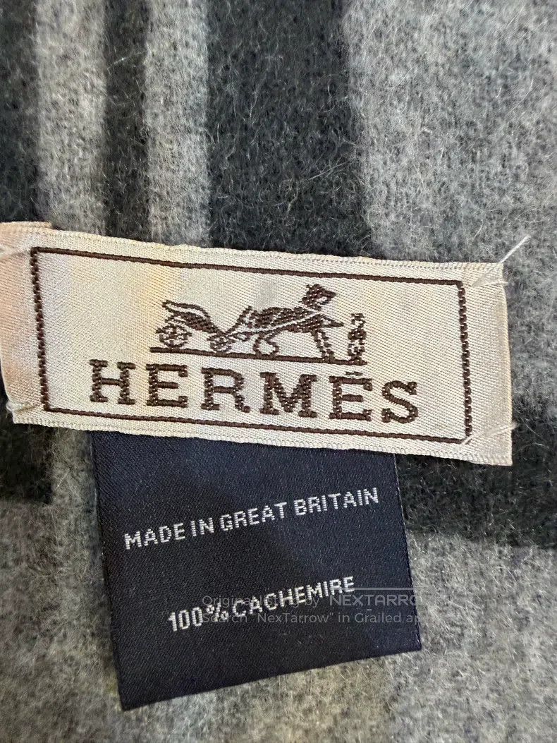 Hermes Hermes Dark grey cashmere scarf with horse pattern logo Size ONE SIZE - 3 Thumbnail
