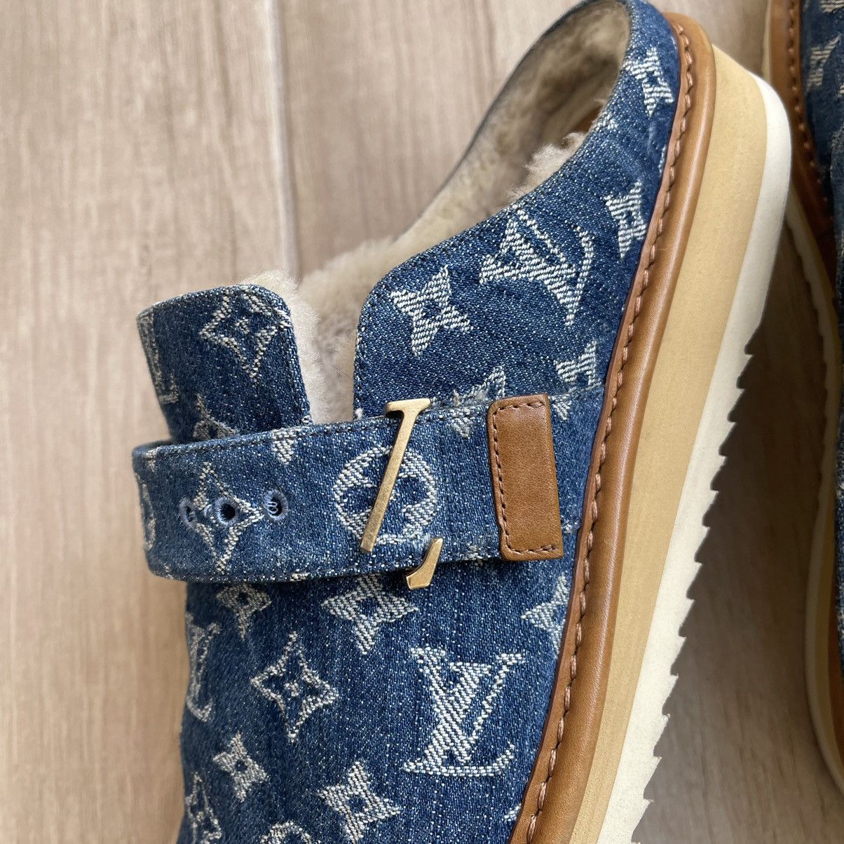 Louis Vuitton × Nigo Cosy Fur Denim Monogram Mule Slippers Size US 10 / EU 43 - 7 Thumbnail