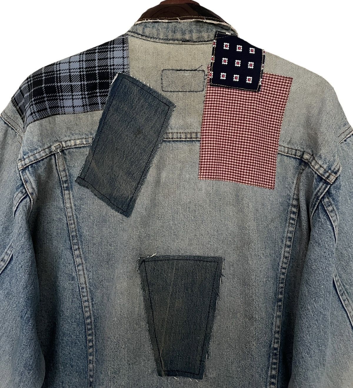 Levi's × Vintage Vintage Brand Levi’s Made in Usa Denim Jacket 1990s Size US L / EU 52-54 / 3 - 9 Thumbnail