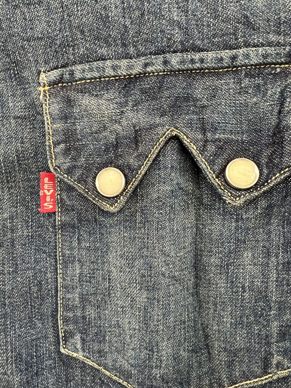 Levi's Vintage Clothing Vintage 1998 LVC Levi’s Big E Muddy Denim Western Shirt Size US M / EU 48-50 / 2 - 7 Thumbnail