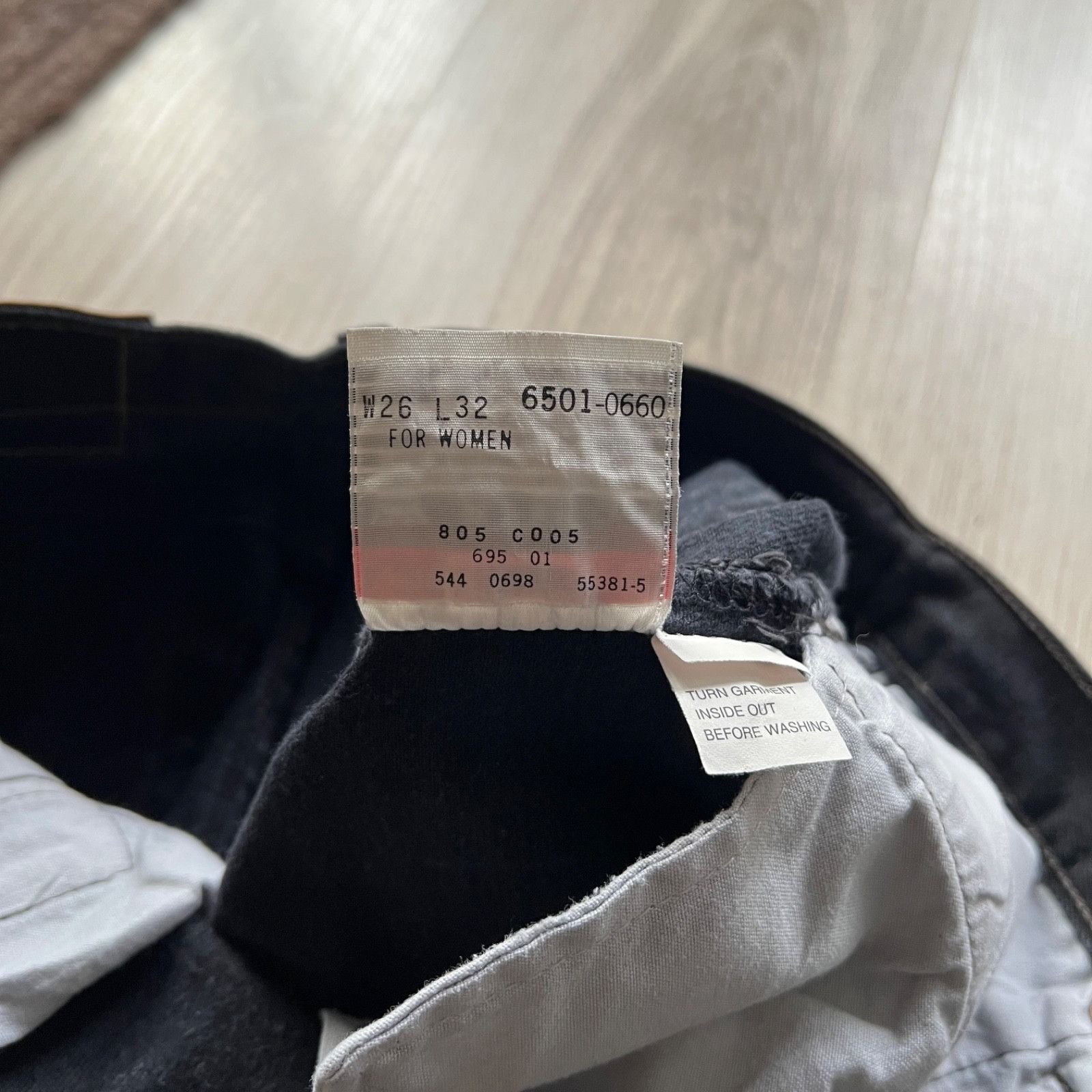 Levi's Levi’s 501 Vintage USA Made Straight Fit Denim Jeans 9644AC Size 25" / US 0 / IT 36 - 11 Thumbnail