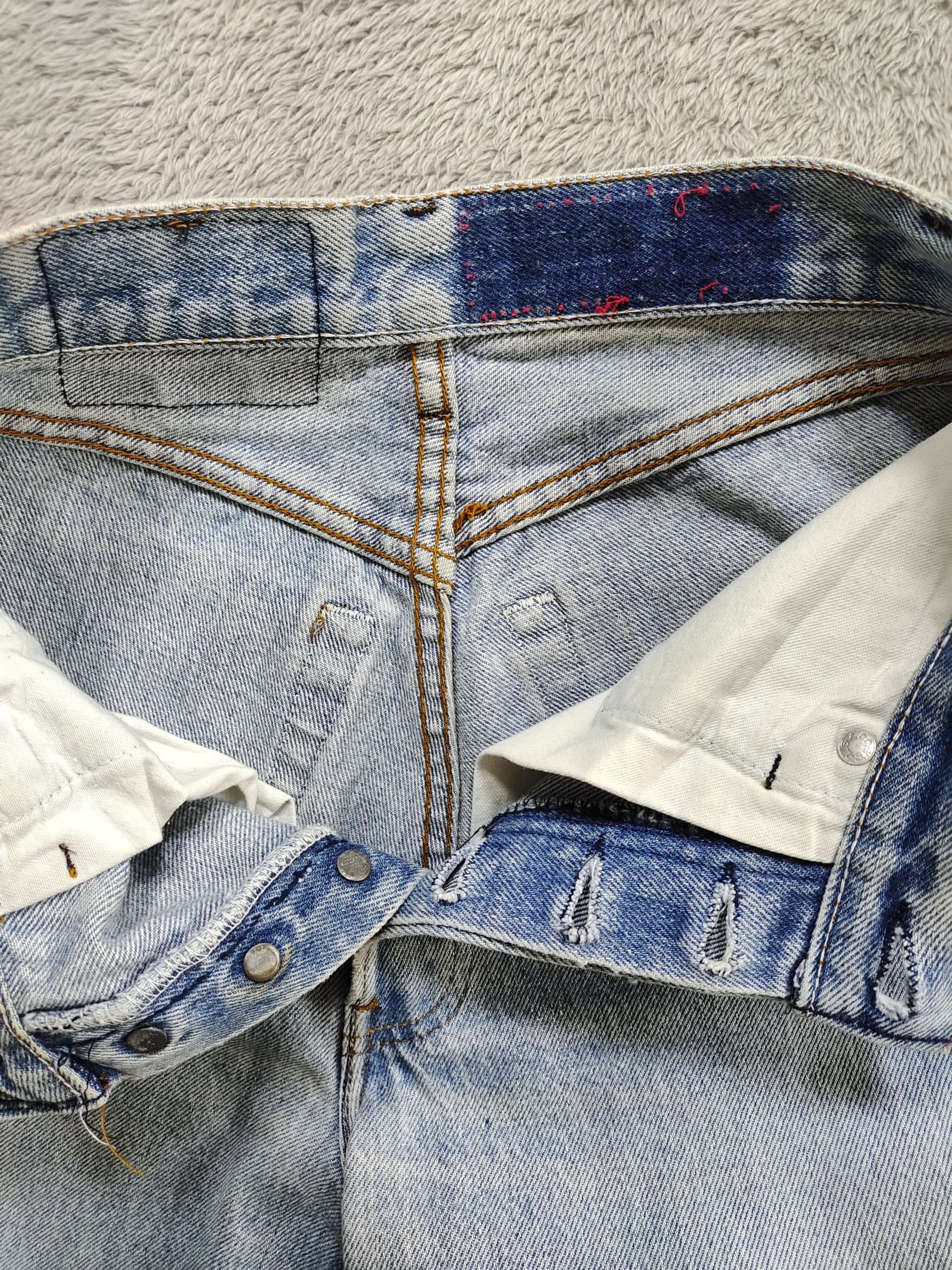 Levi's Vintage 1980 Levi’s 501 Pre-Shrunk Light Wash Denim Jeans Size US 26 / EU 42 - 8 Thumbnail