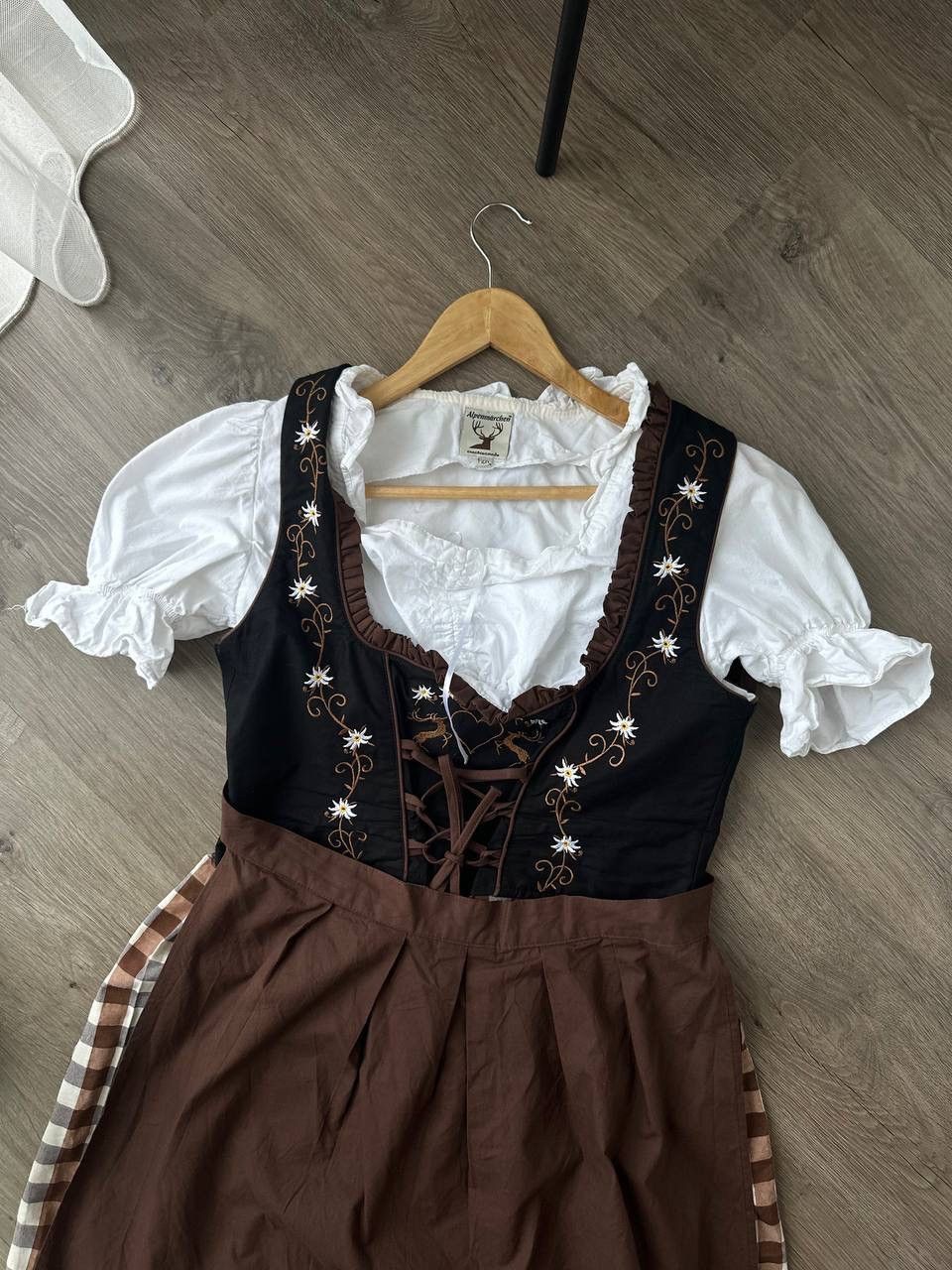 Japanese Brand × Vintage Vintage Alpenmarchen Dirndl Dress Oktoberfesttracht Bavarian Size M / US 6-8 / IT 42-44 - 10 Thumbnail