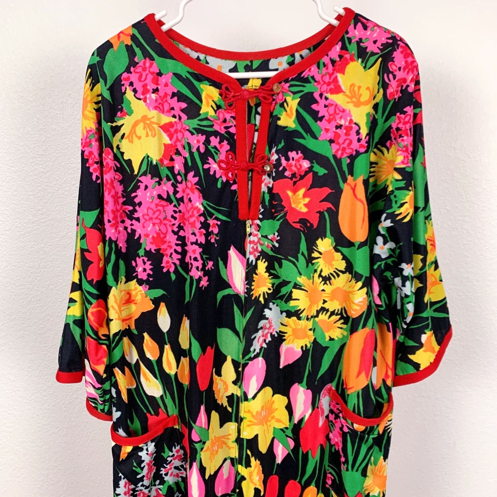Vintage VINTAGE Handmade Mod Caftan Dress Muumuu Black Floral Polyester Zip Front Dress L Black 1970s Womens Size L / US 10 / IT 46 - 2 Thumbnail