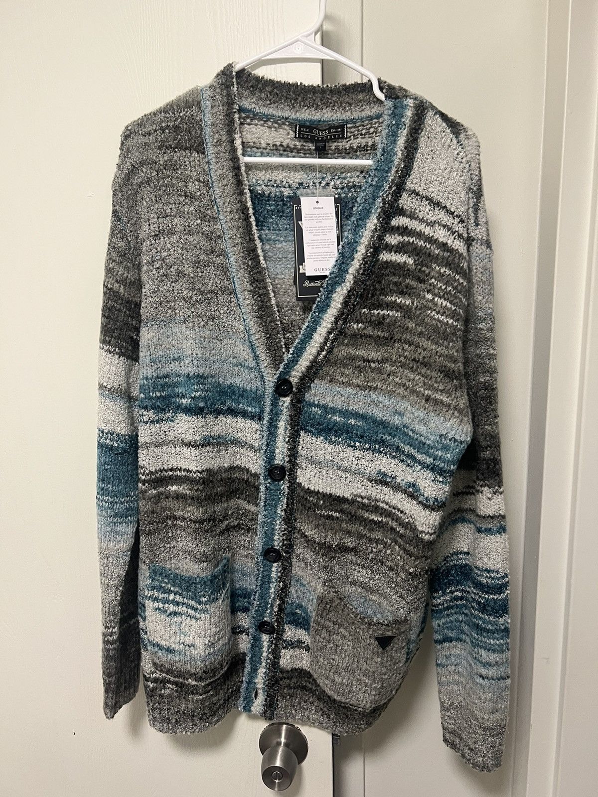 Guess Guess Cardigan Knitted Size US L / EU 52-54 / 3 - 4 Thumbnail