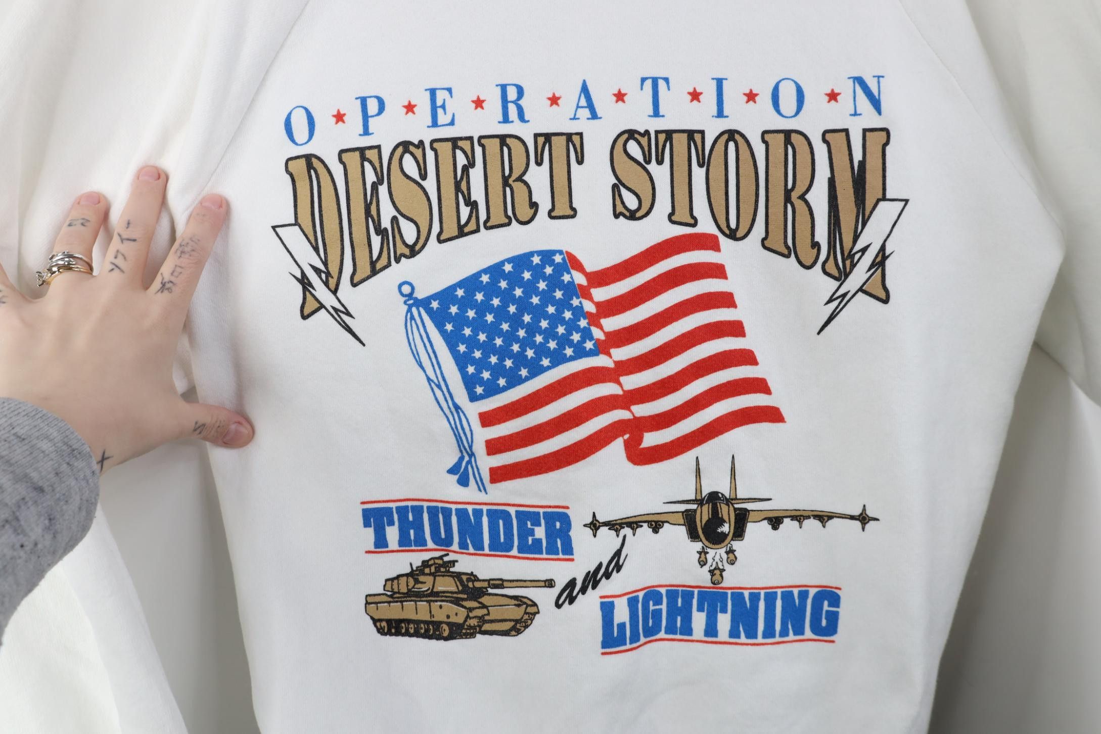 Vintage Vintage 90s Operation Desert Storm Military Sweatshirt USA Size L / US 10 / IT 46 - 4 Thumbnail