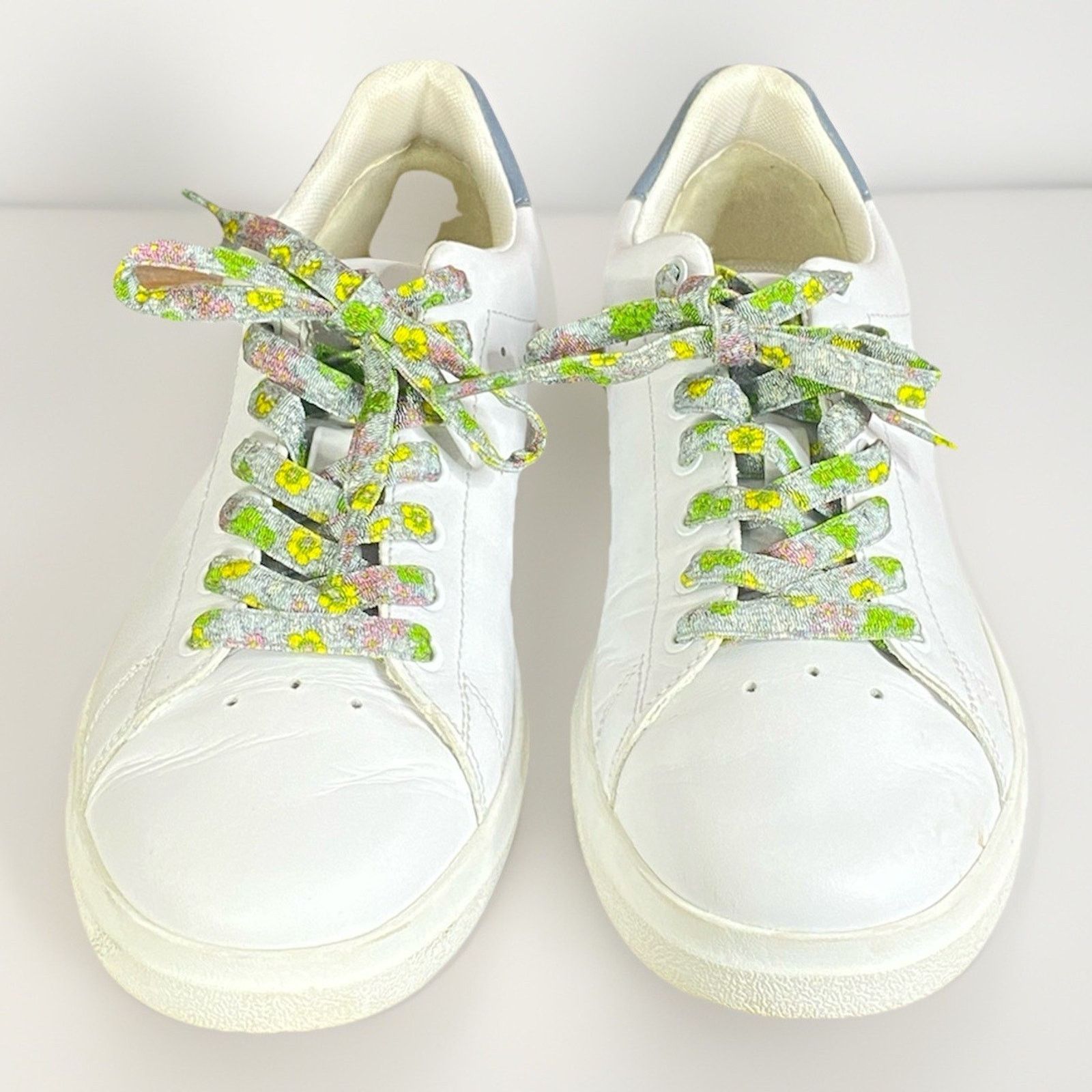 Tory Burch 6 M Tory Burch Howell Court Leather Sneaker In White 81389 Size US 6 / IT 36 - 1 Thumbnail