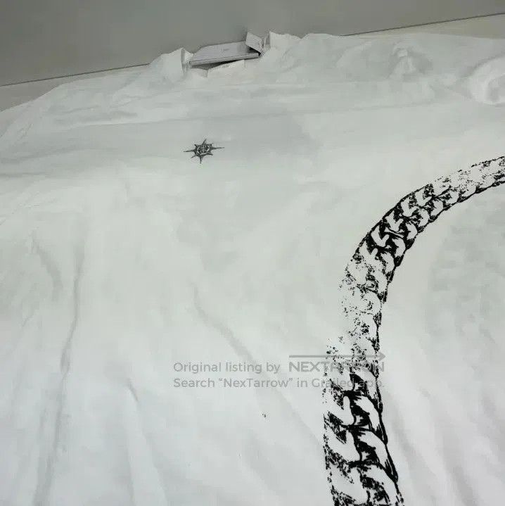 Givenchy Givenchy Men's Crew Neck Printed Short-Sleeve T-Shirt. Size US XL / EU 56 / 4 - 9 Thumbnail