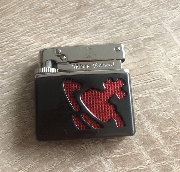 Vivienne Westwood Vivienne Westwood zippo | Grailed