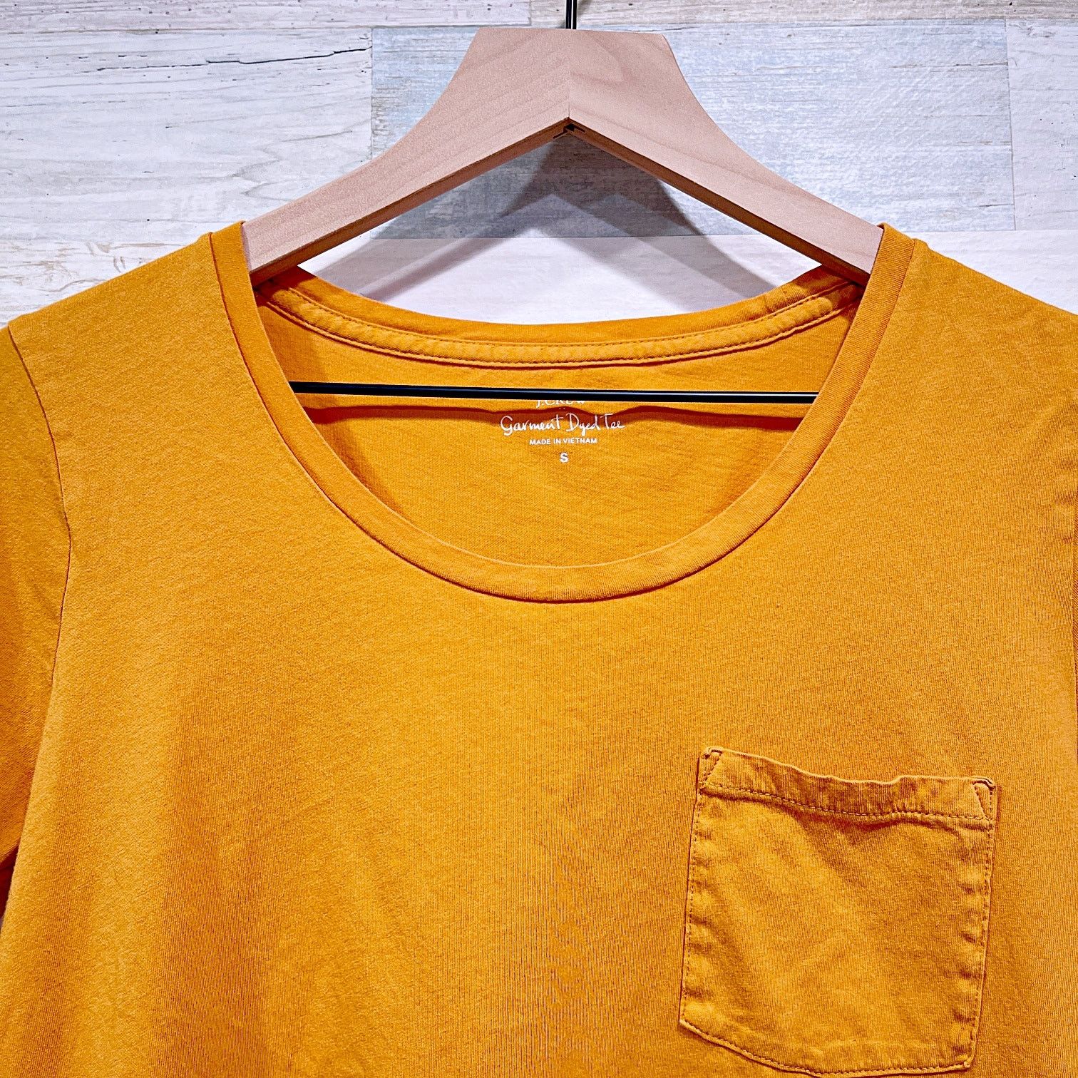 J.Crew J Crew Garment Dyed Relaxed Pocket Tee Yellow Womens Small Size S / US 4 / IT 40 - 2 Thumbnail